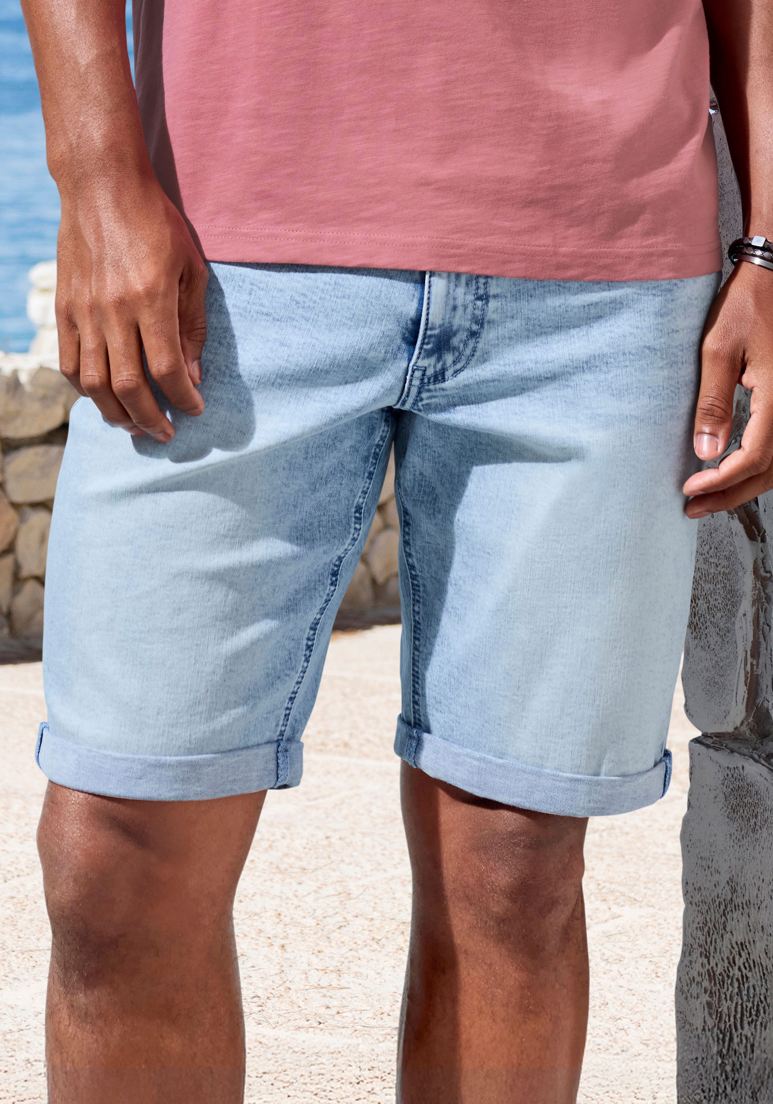John Devin Jeansshorts 5-Pocket Shorts, aus elastischer Denim-Qualität