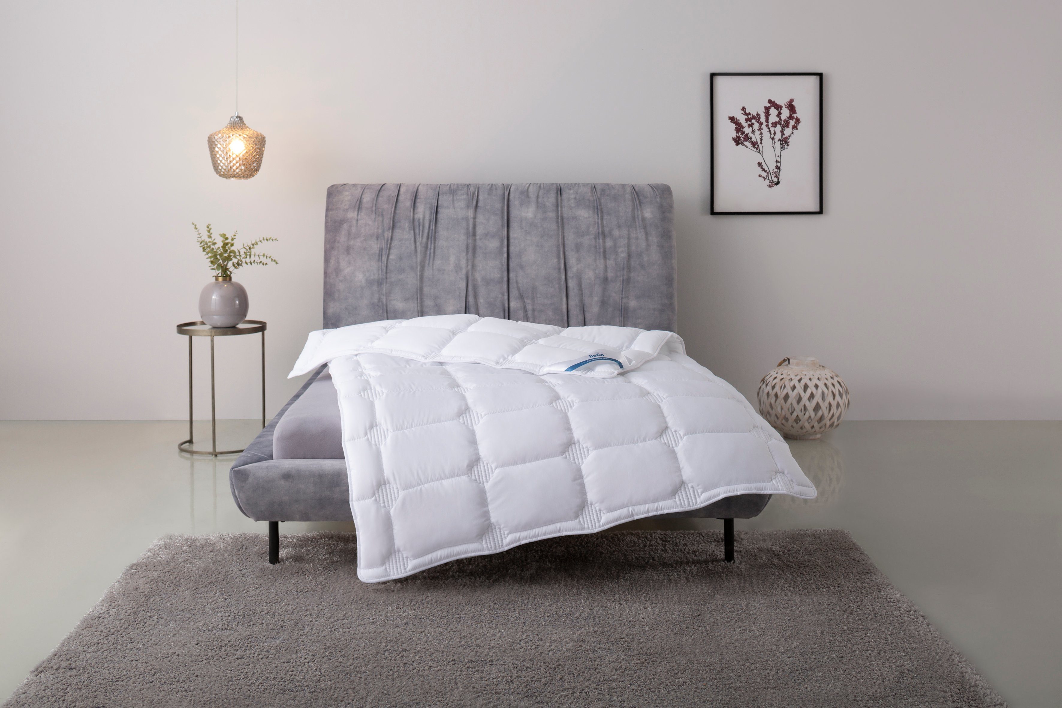 Beco Kunstfaserbettdecke GUMO, Füllung: Polyester, Bezug: Baumwolle-Microfaser-Feingewebe uni, von Haus & Garten mit 1,2 bewertet!