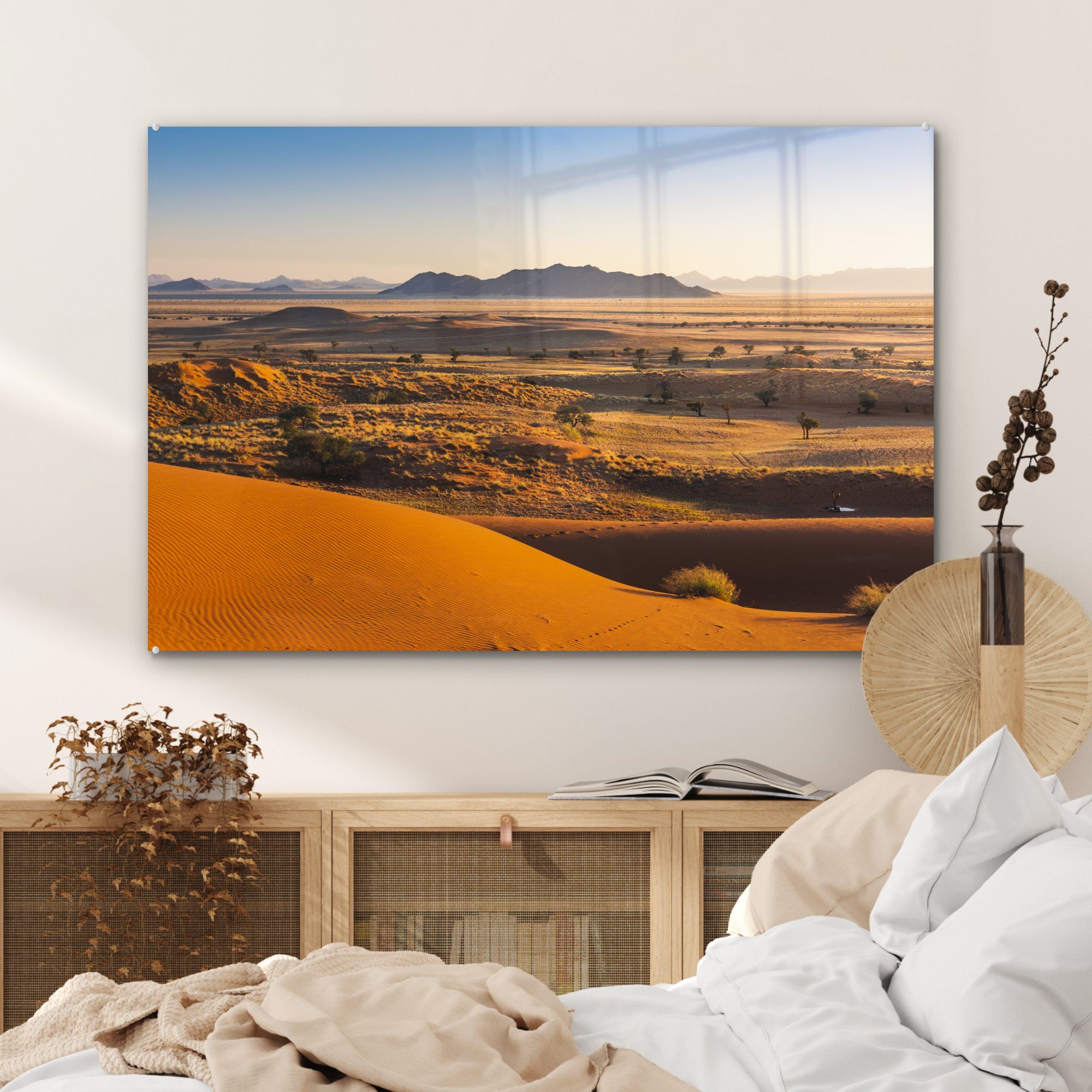 Namibia, von MuchoWow & St), Wohnzimmer in der Acrylglasbilder (1 Namib-Wüste Sonnenaufgang Schlafzimmer Acrylglasbild