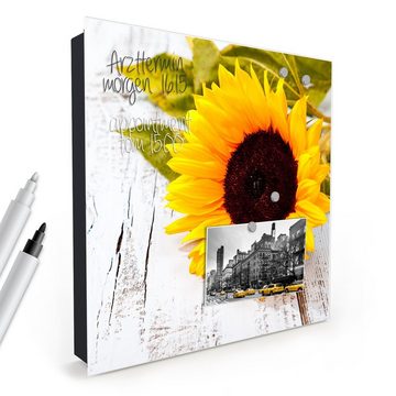 Primedeco Schlüsselkasten Magnetpinnwand mit Glasfront Sonnenblume auf Holztisch (1 St)