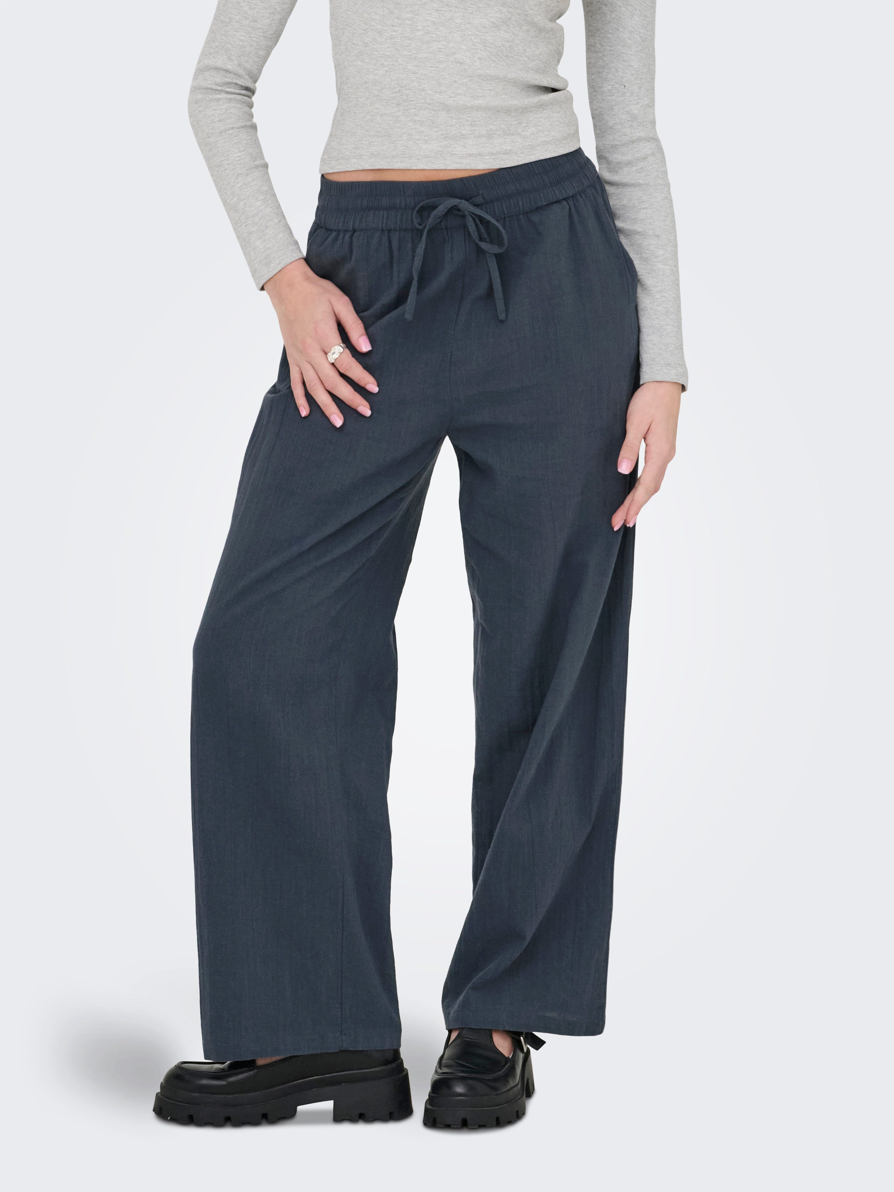 Schlupfhose ONLTIZANA COTTON LOOSE PANTS WVN NOOS
