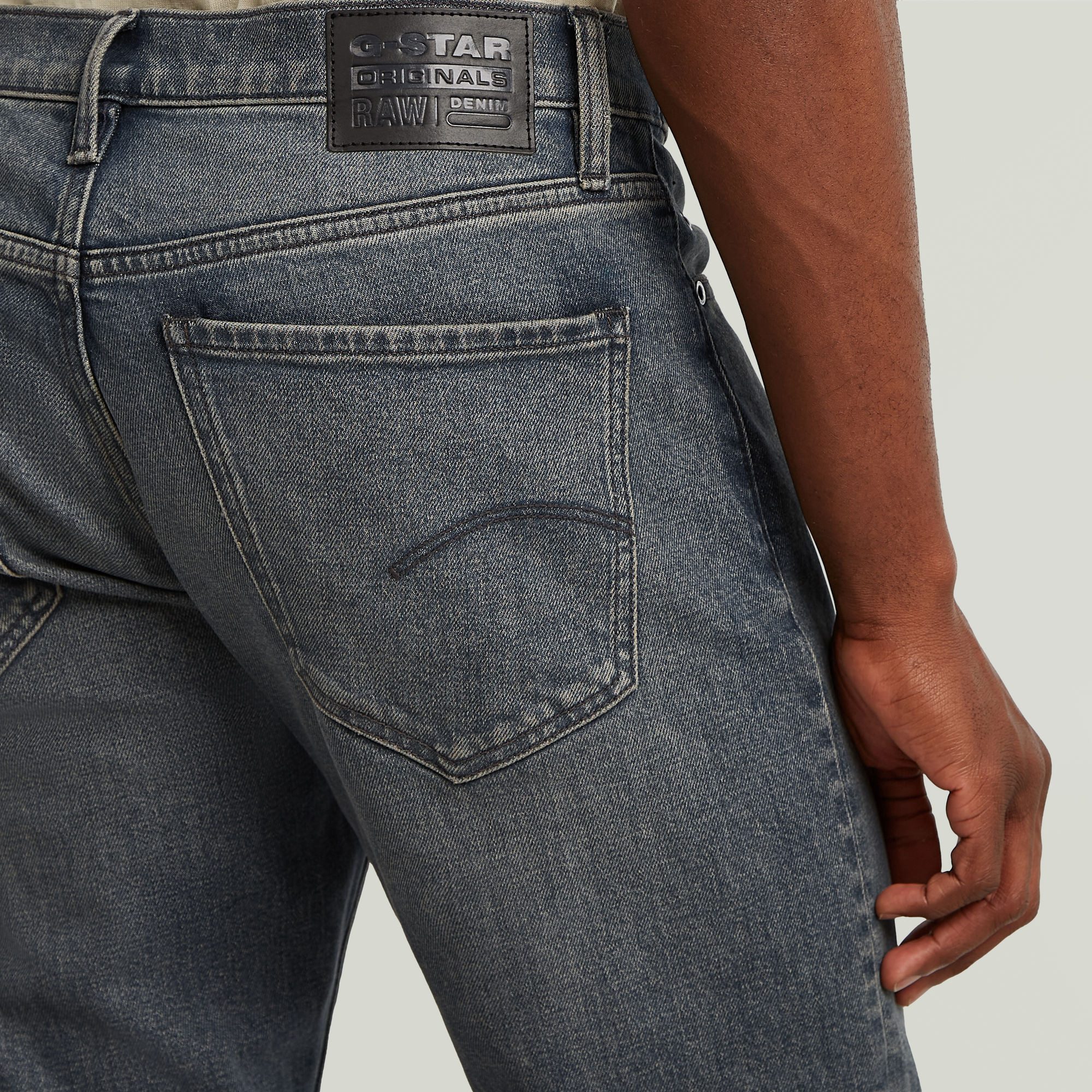 G-STAR Straight-Jeans Mosa Straight mit hellen Nähten – Bild 5 von 5