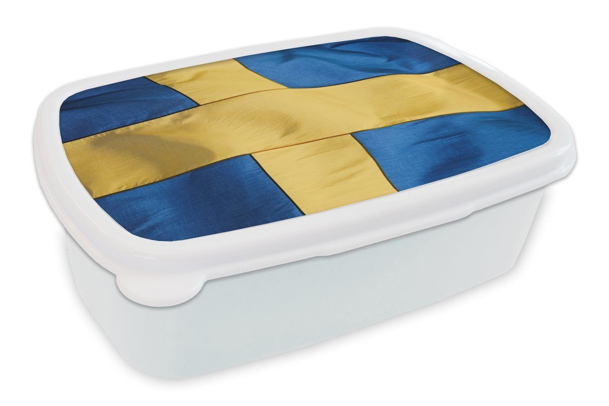 MuchoWow Lunchbox Nahaufnahme der Flagge von Schweden, Kunststoff, (2-tlg), Brotbox für Kinder und Erwachsene, Brotdose, für Jungs und Mädchen weiß