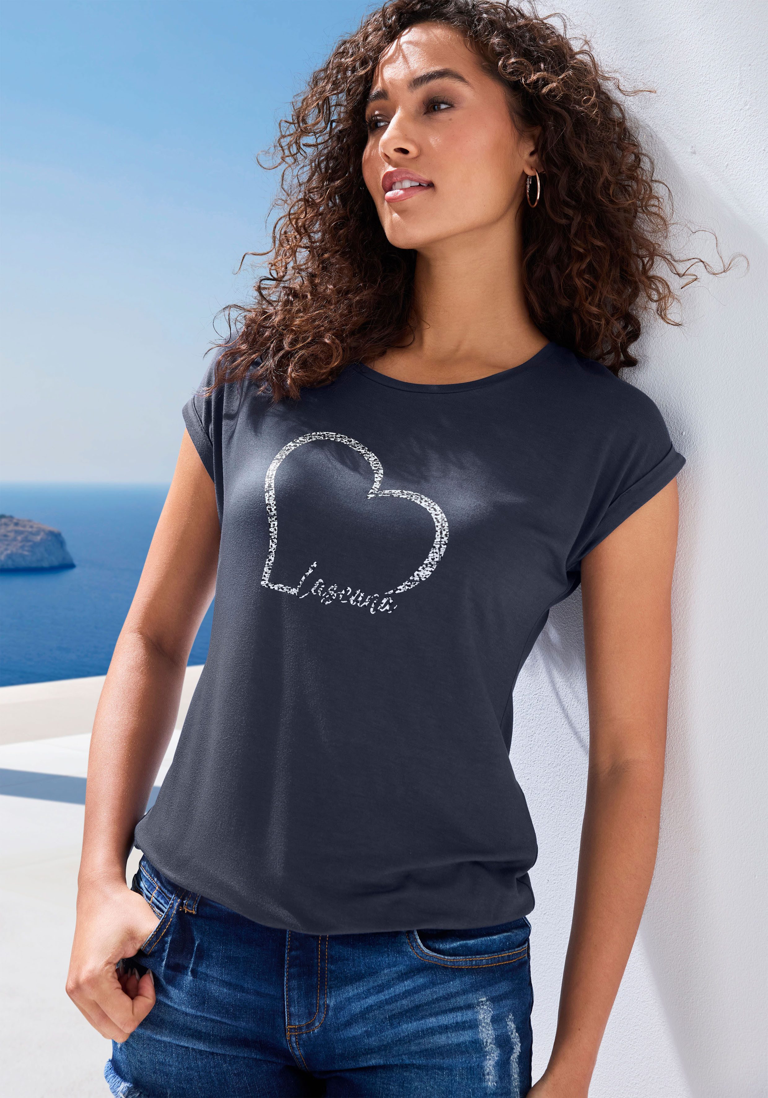 LASCANA Kurzarmshirt "mit Lascana Herz Print" aus weichem Viskose-Stretch günstig online kaufen