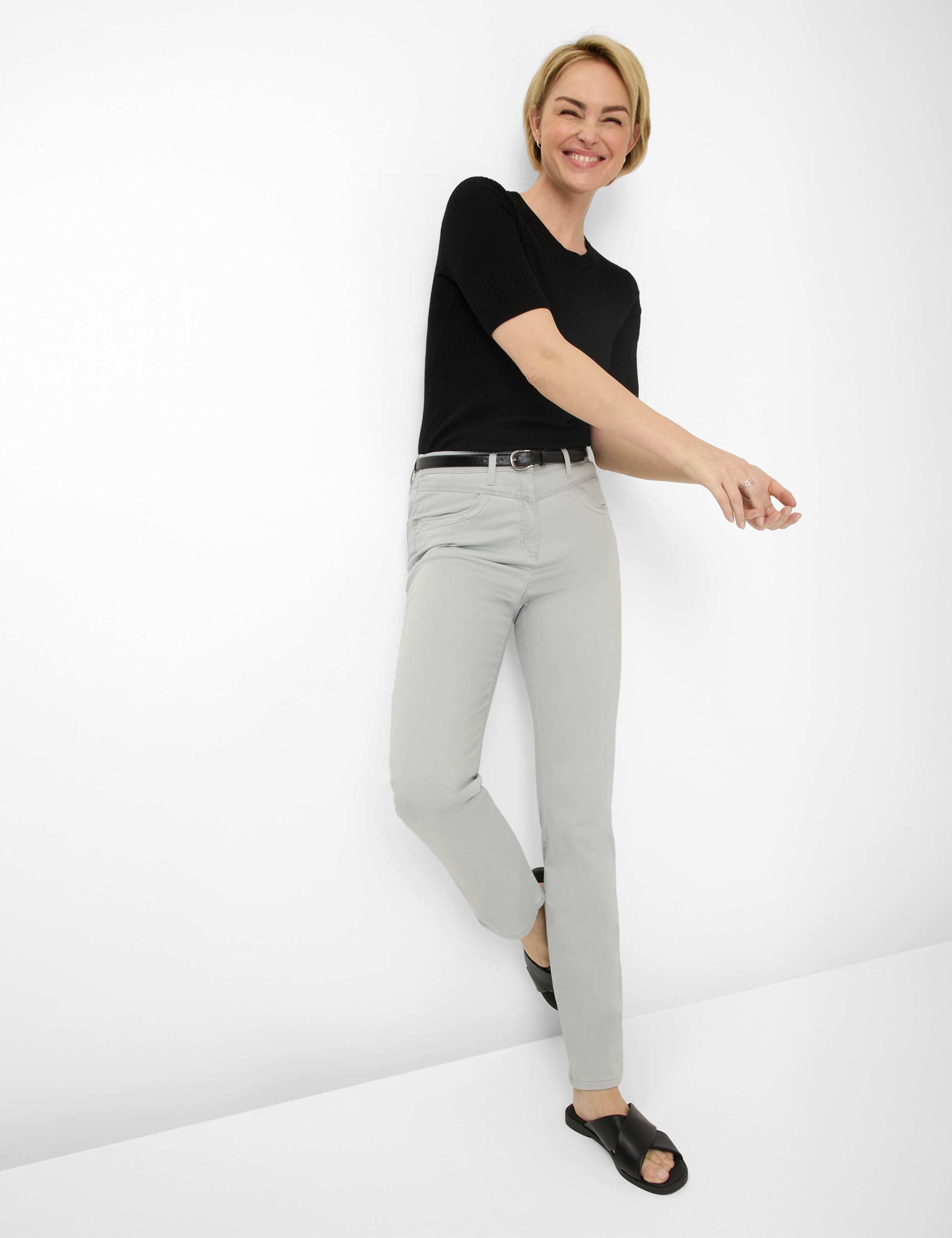 RAPHAELA by BRAX 5-Pocket-Hose Style LAURA NEW