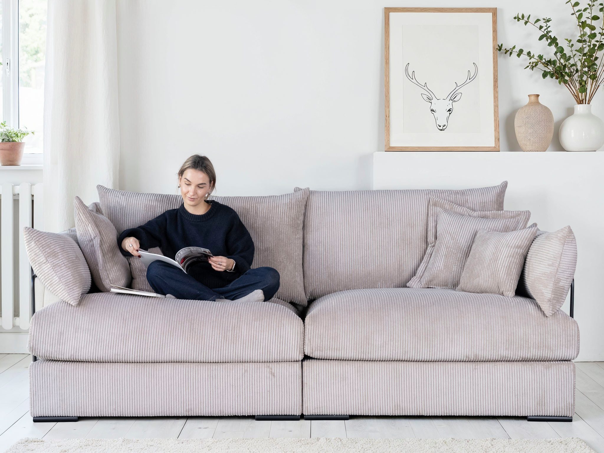 Home affaire Big-Sofa Casa XL, B: 190 cm, 4 Zierkissen, Mega-Sofa, in Cord oder Chenille-Struktur, Federkern