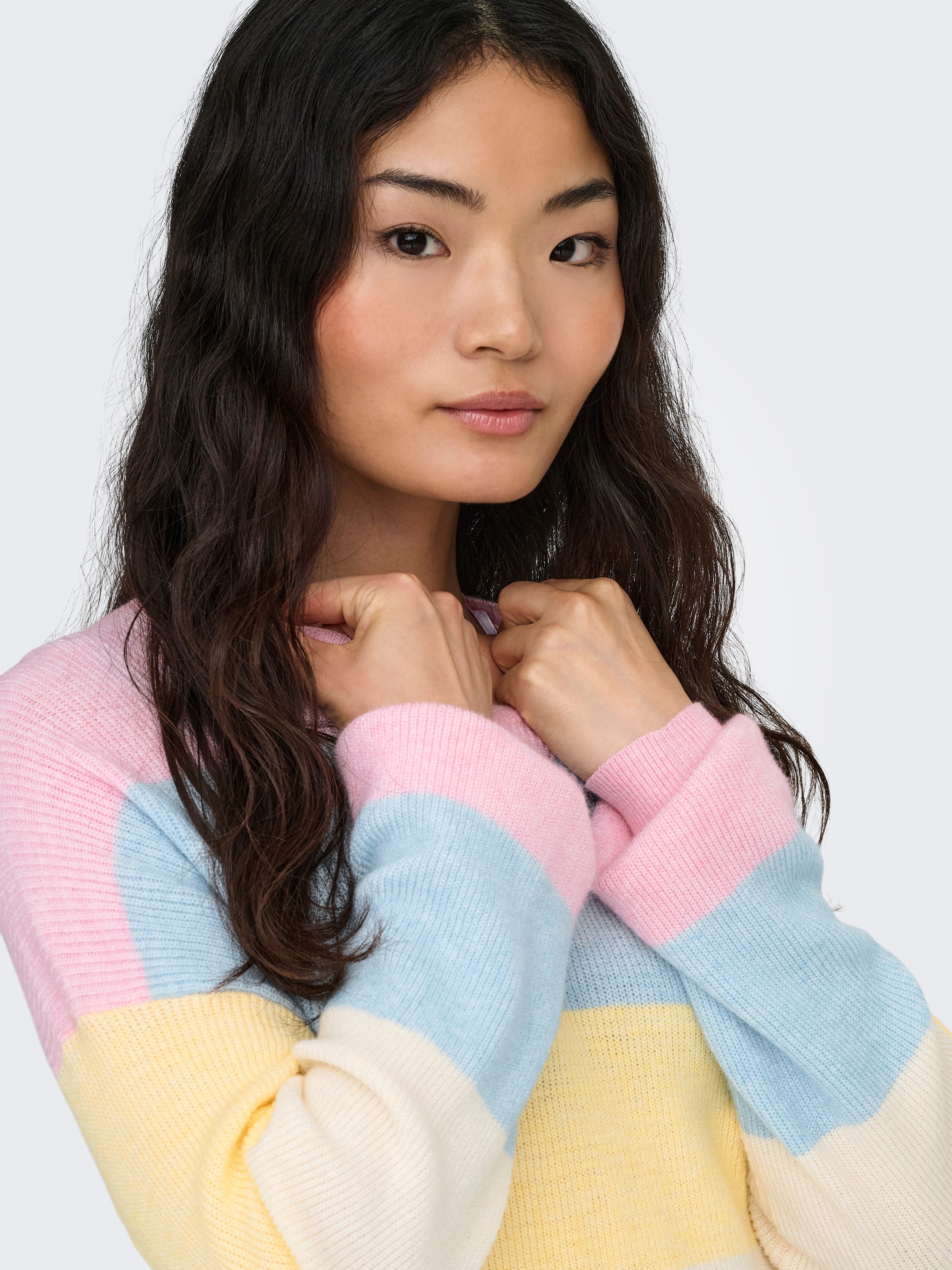 ONLY Strickpullover ONLATIA L/S STRIPE PULLOVER KNT NOOS Viskosemischung, regular fit