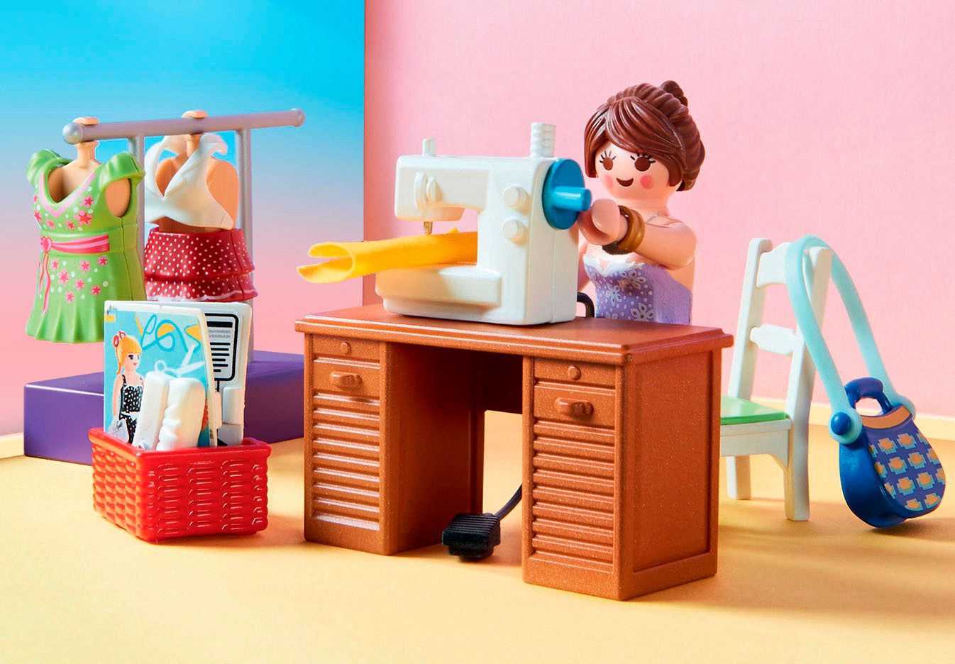 Playmobil® Schlafzimmer mit Nähecke (70208), Dollhouse Konstruktions-Spielset, (67 St), Made in Germany – Bild 5 von 5