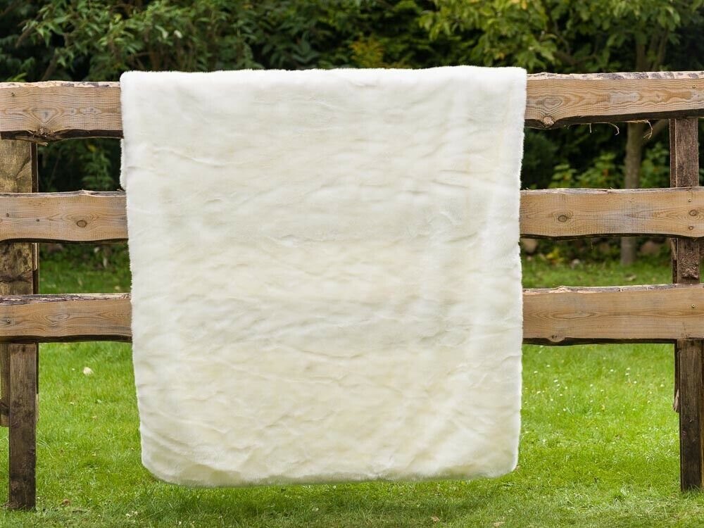 Wohndecke Pad Decke SHERIDAN Felldecke Weiß 140x190, PAD