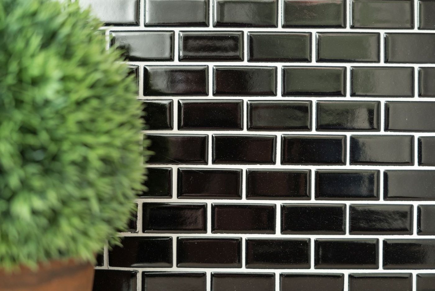 Thumbnail - Mosani Mosaikfliesen Rechteckiges Keramikmosaik Mosaikfliesen schwarz glänzend / 10 Matten
