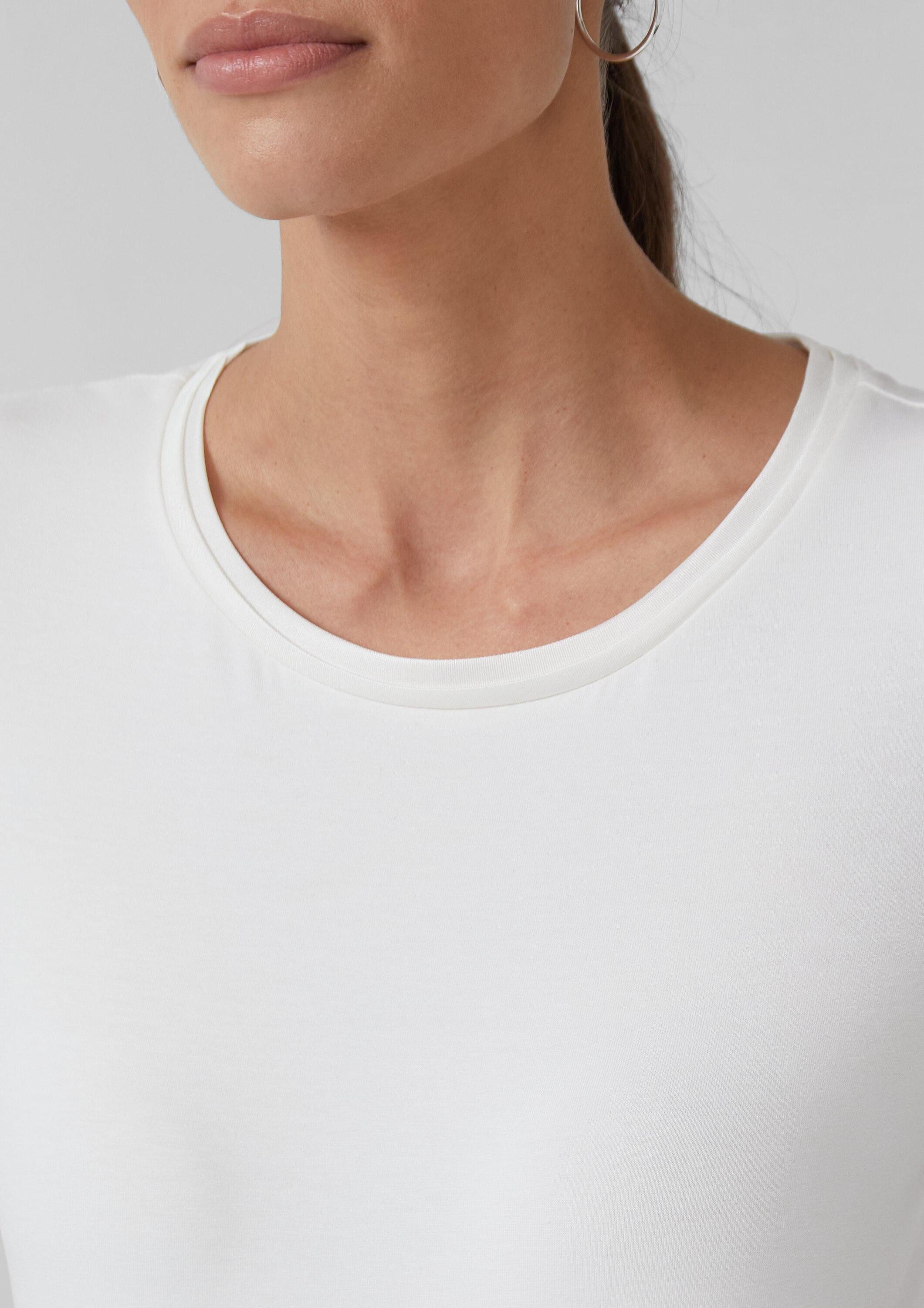 s.Oliver Kurzarmshirt T-Shirt T-Shirt aus Baumwollmix mit Satindetail am Ausschnitt