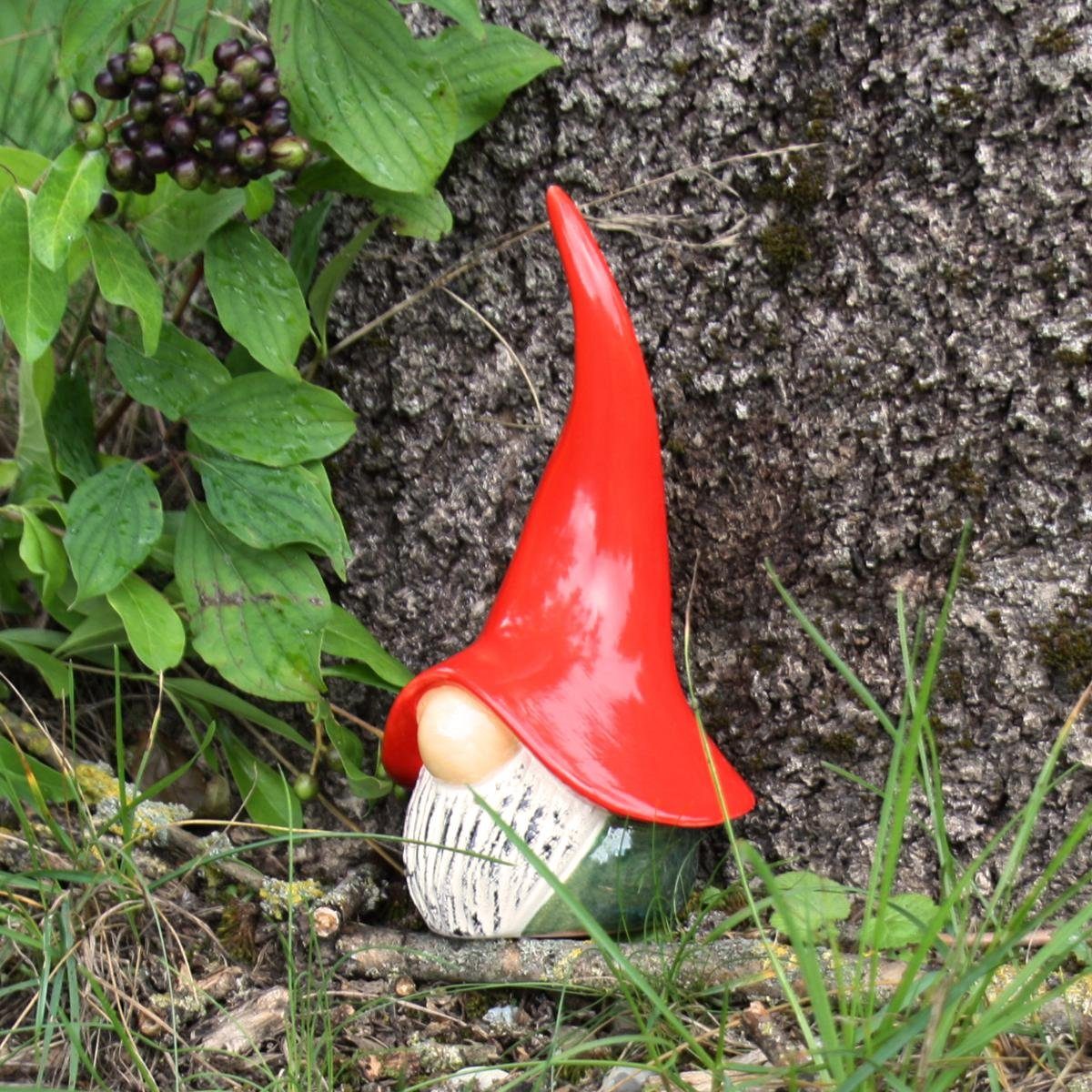 Tangoo Gartenfigur Tangoo Keramik-Wichtel dunkelgrün gesprenkelt ca 18cm H, (Stück)