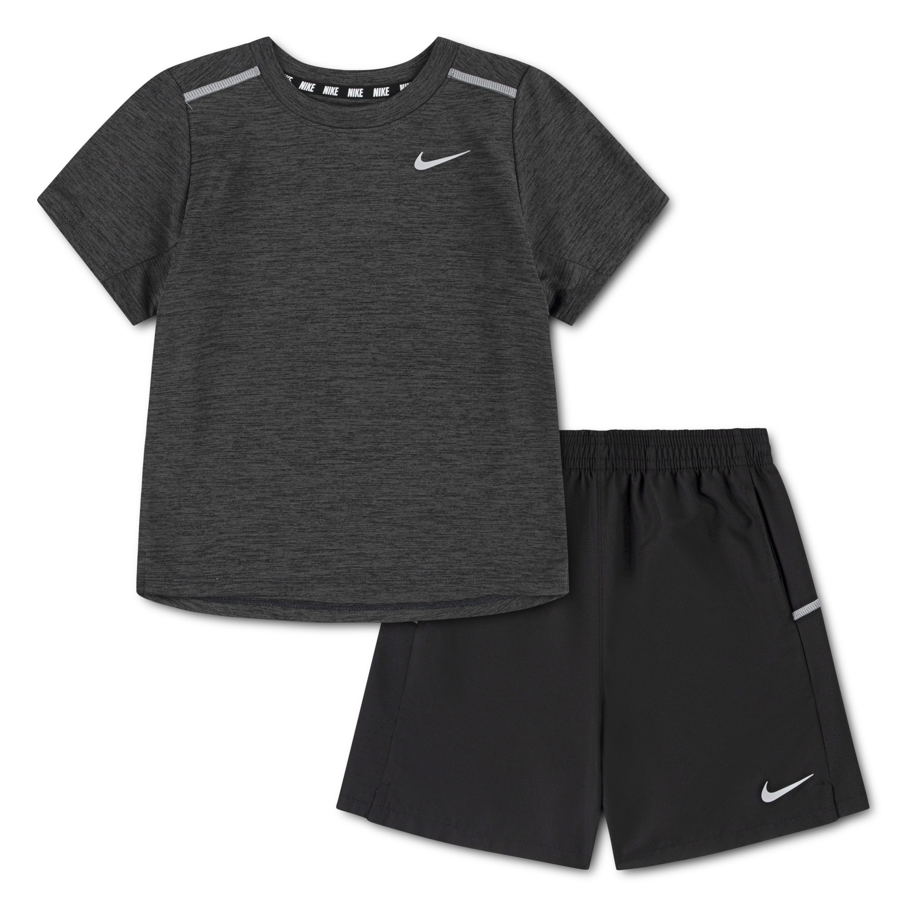 Nike Sportswear T-Shirt & Shorts NKB K NK DF MILER SS TOP SHORT (2-tlg) 2-teiliges Set aus T-Shirt und Shorts, atmungsaktiv, leichtes Material