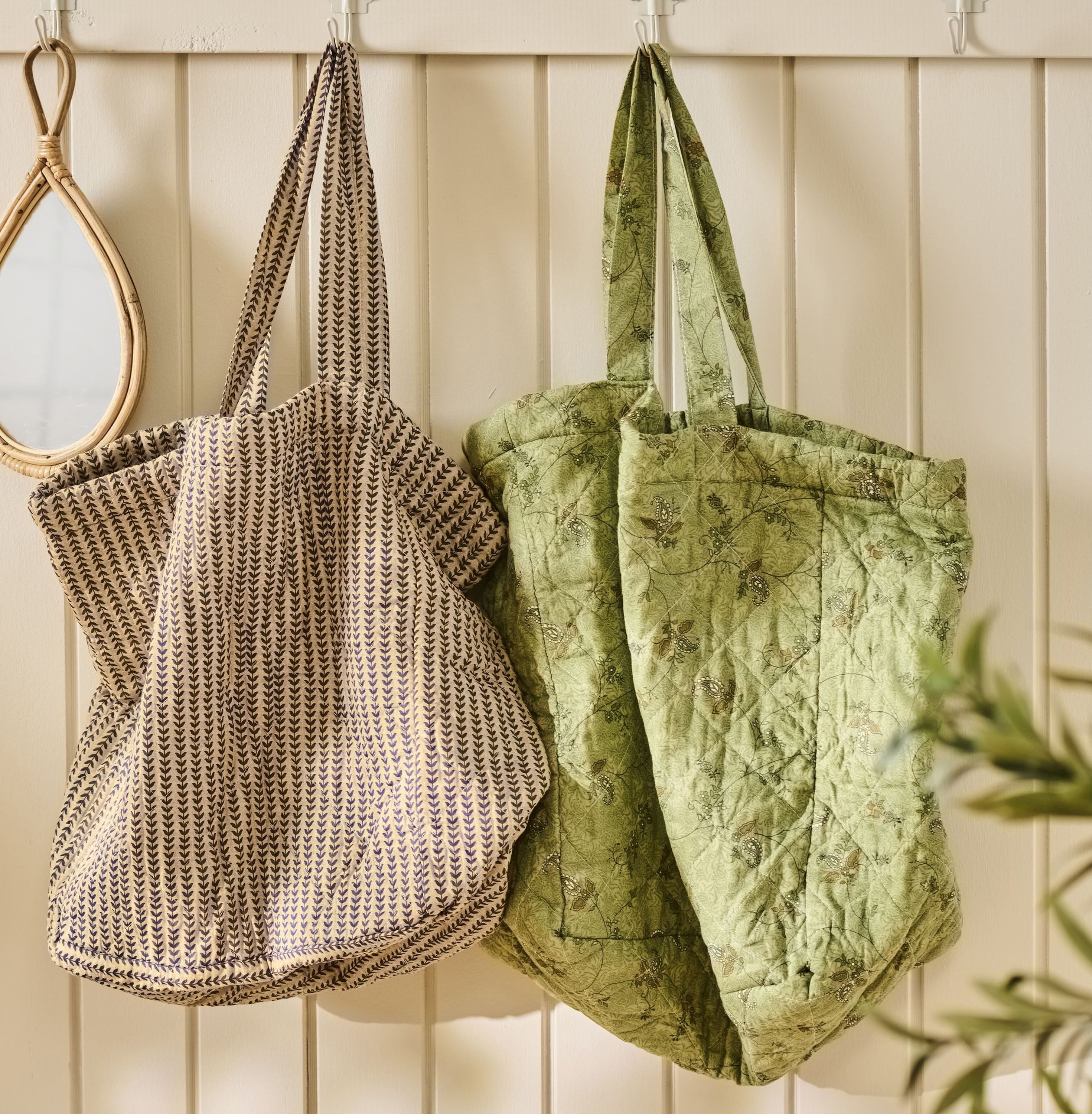Ib Laursen Shopper Ib Laursen - Tasche Strandtasche Einkaufstasche Wattiert Blumen Grün