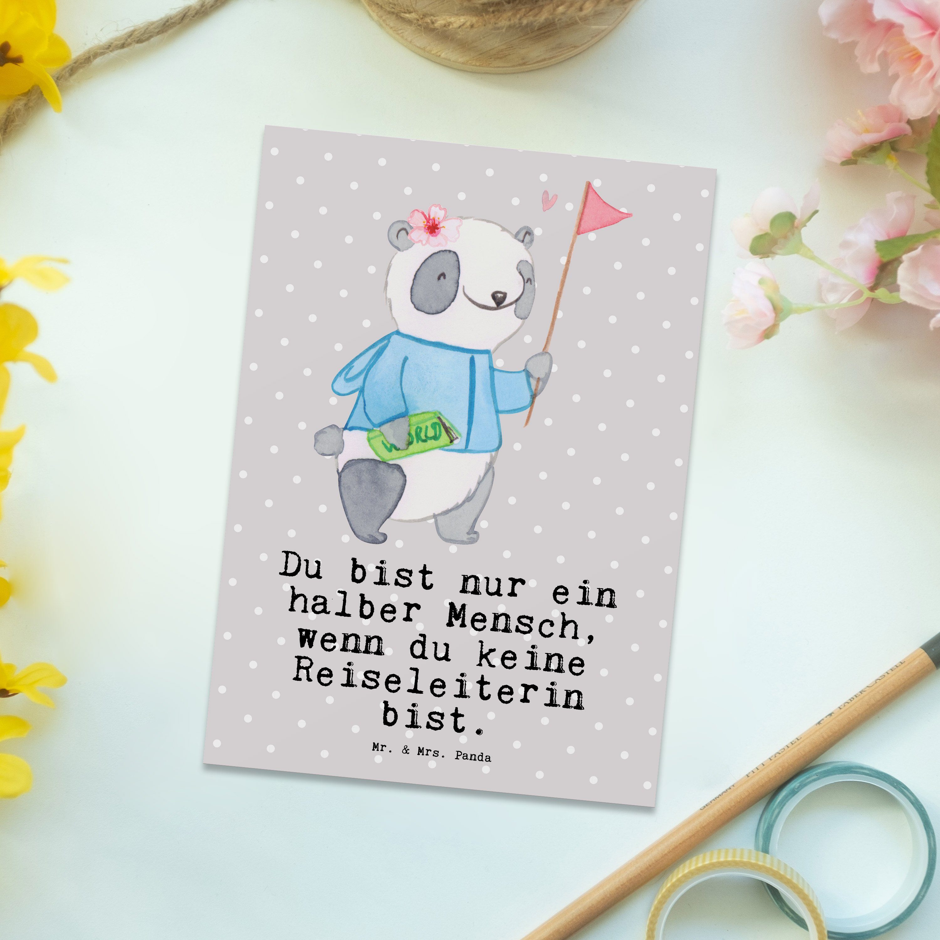 Mr. & Geschenk Einladung, Pastell Herz - Geschenk, Panda Grau - Postkarte mit Mrs. Reiseleiterin