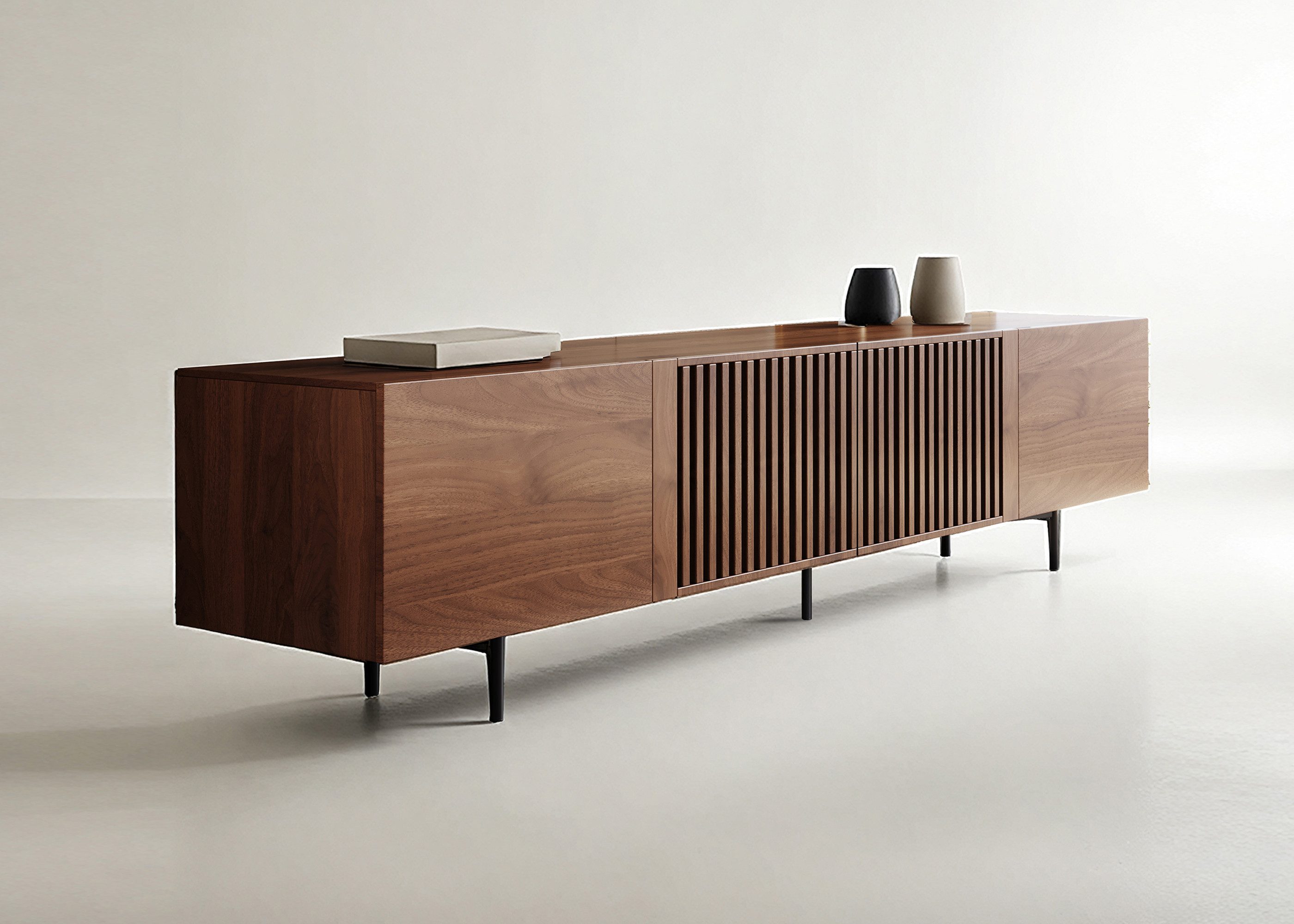 oleyluckidea TV-Schrank TV Lowboard in Walnuss Fernsehschrank für 75-Zoll TVs mit Stauraum Breite 180/240 cm