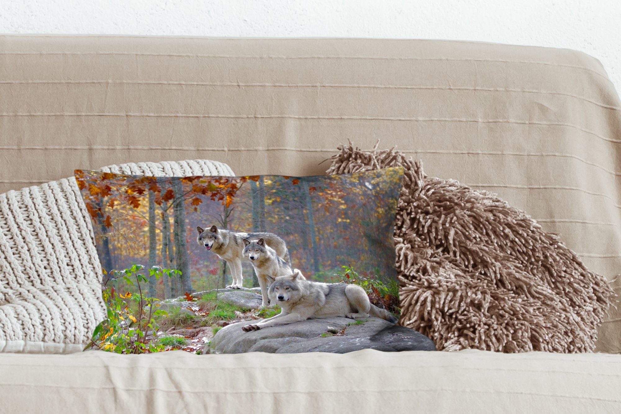 Dekokissen Schlafzimmer Dekokissen mit Wolf Wald, - Dekoration, MuchoWow - Herbst Wohzimmer Zierkissen, Füllung,