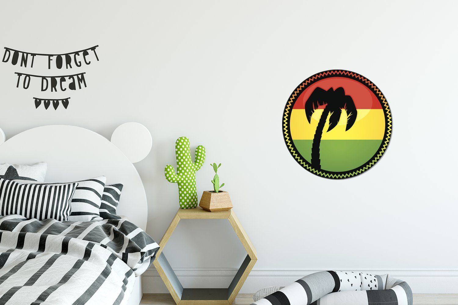 Wohnzimmer für Kinderzimmer, St), Reggae-Flagge einer Wandsticker mit Tapetenaufkleber, (1 einer Palme Rund, MuchoWow Eine Tapetenkreis Illustration