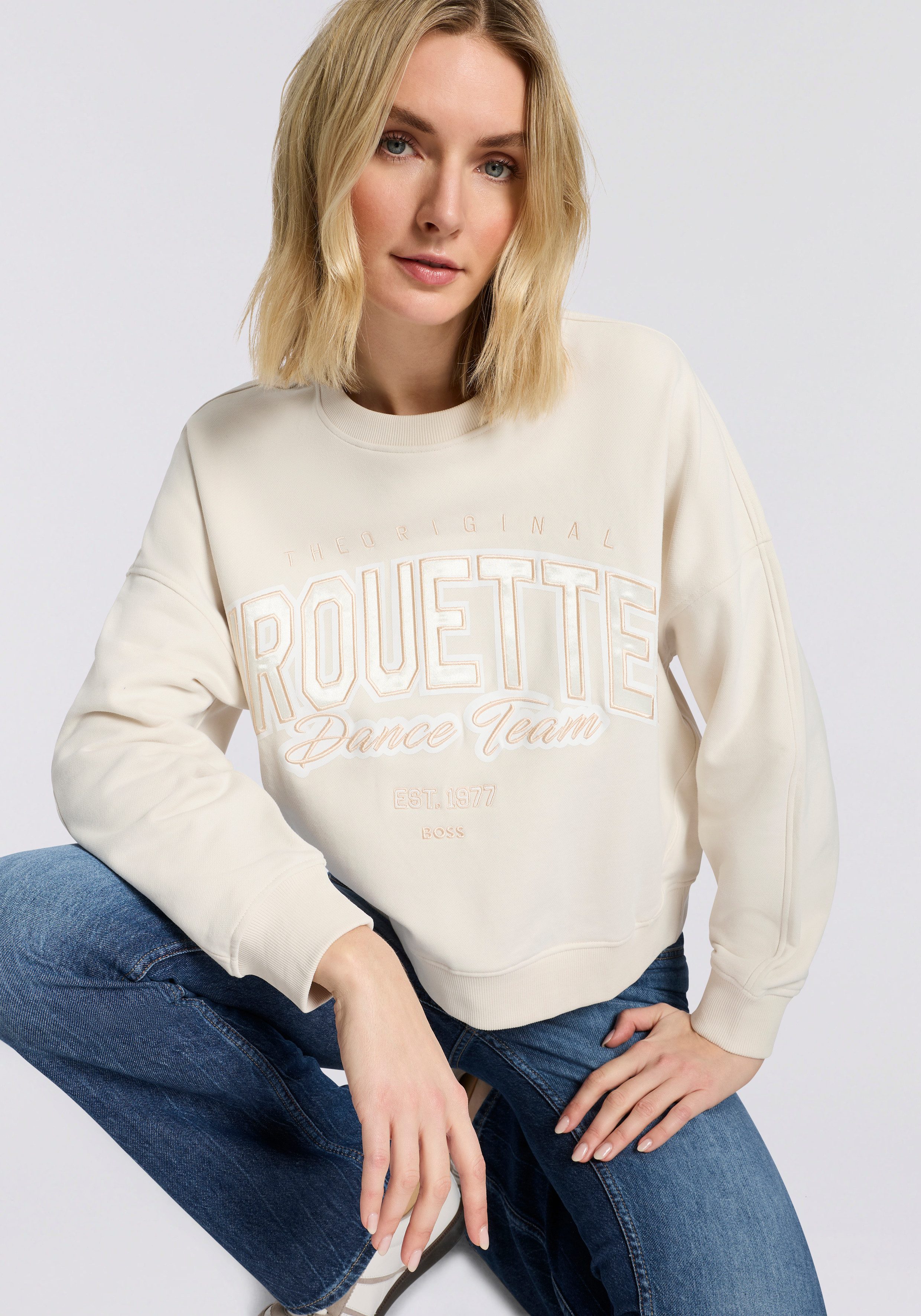 BOSS ORANGE Sweater Ever Premium Damenmode im Oversized Fit, Rundhalsform