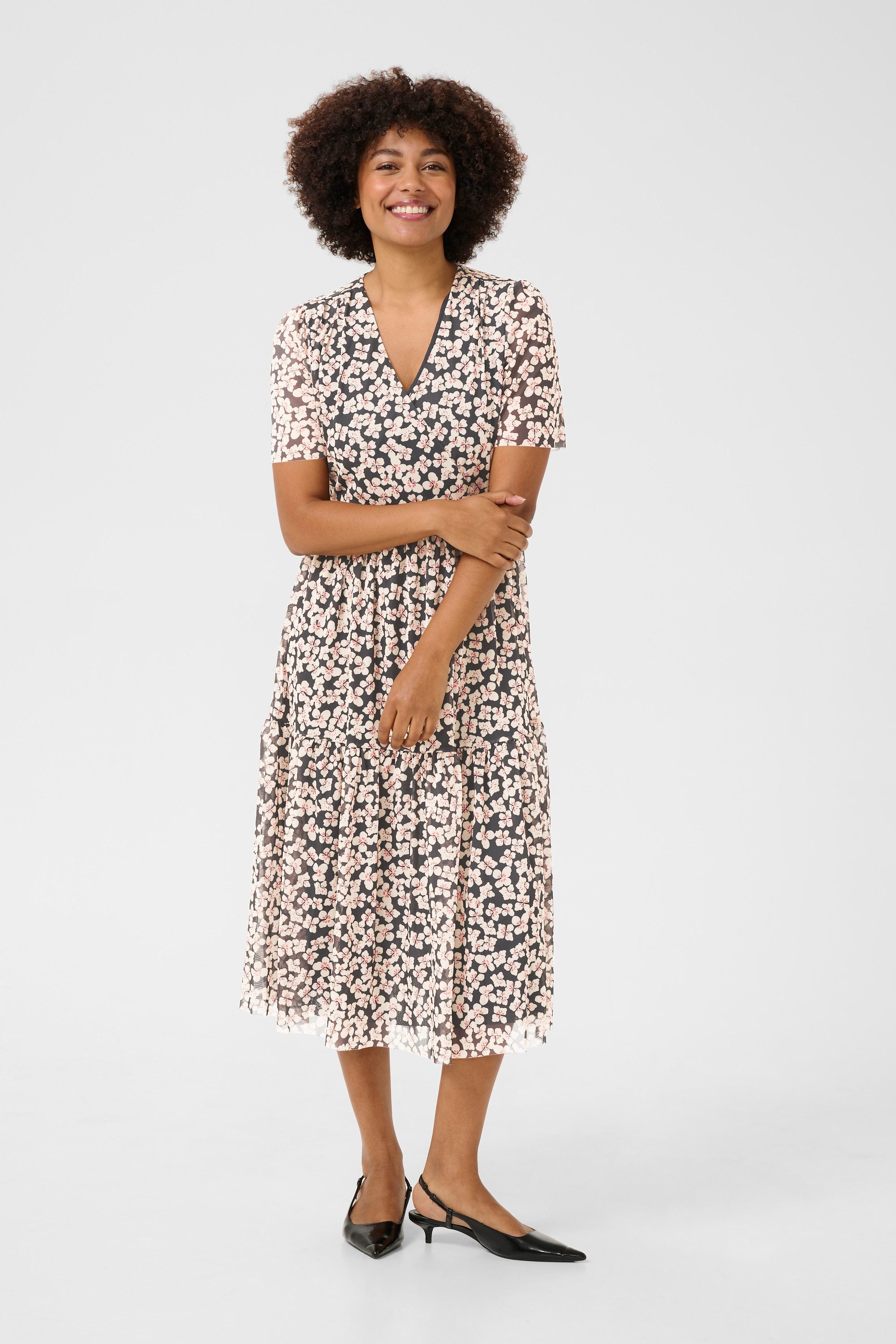 SOAKED IN LUXURY Jerseykleid Jerseykleid SLAldora