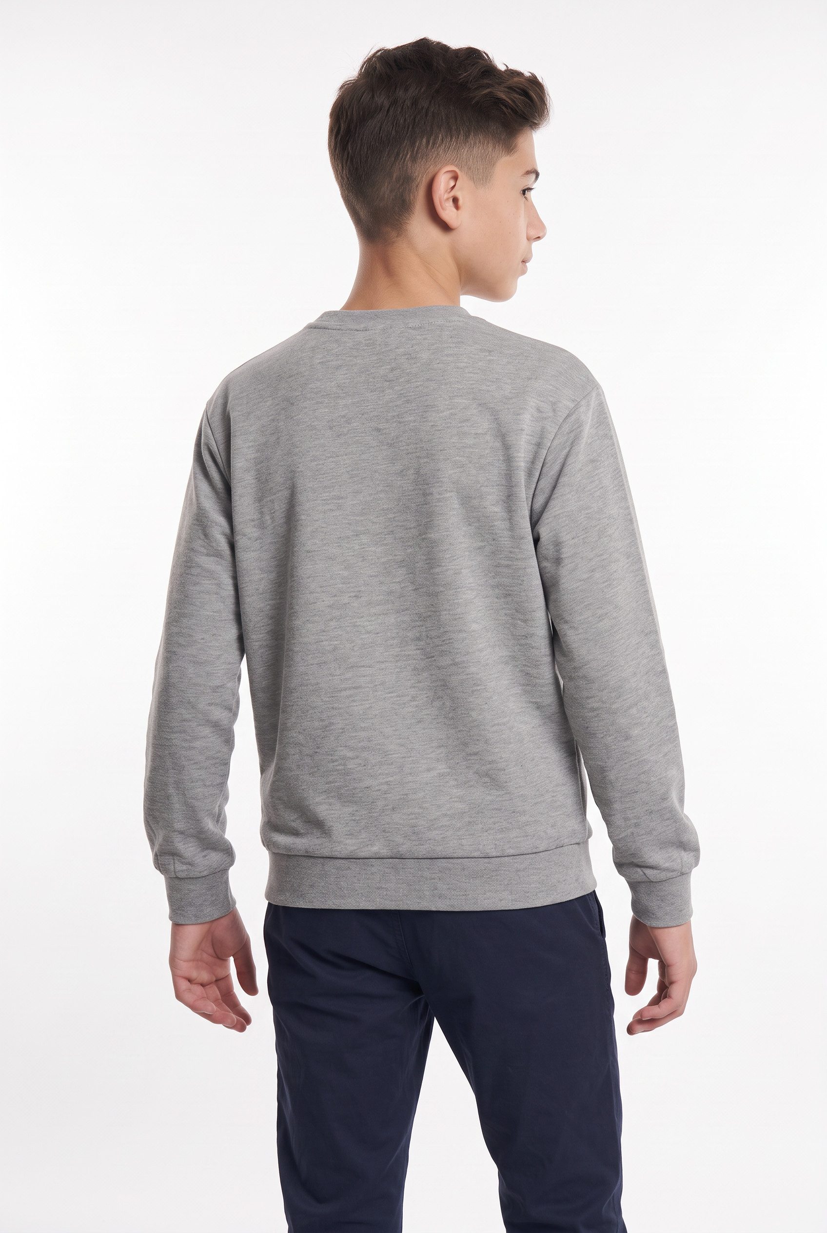 hummel Sweatshirt HMLJR REG TUKAS SWEATSHIRT sportlicher Stil, mit Logo-Druck und seitlichen Winkeln – Bild 2 von 5