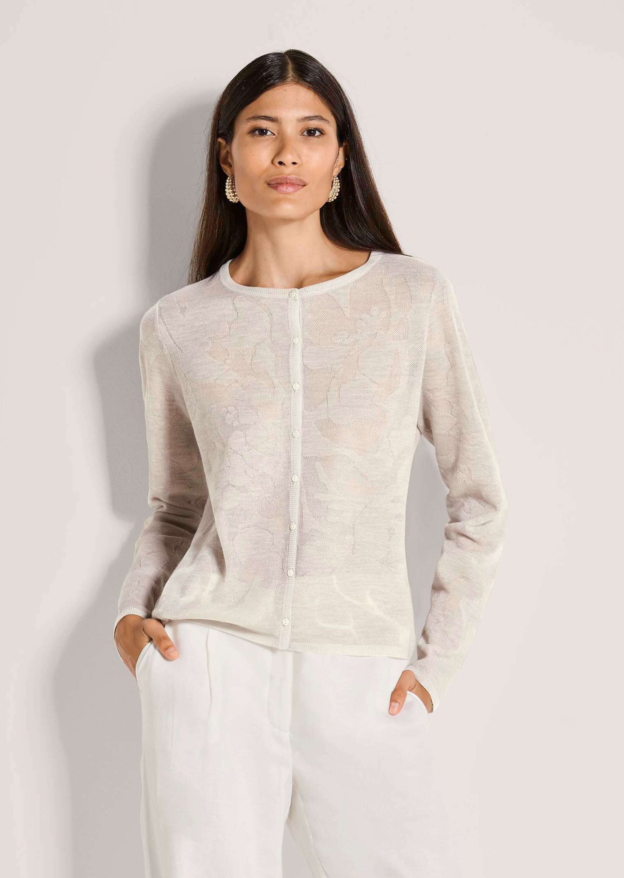 MADELEINE Strickjacke Elegante Sommerjacke mit Rundhals, Feinstrick Florale Wolljacke, Knopfleiste, Jacquard-Muster, leichte Transparenz