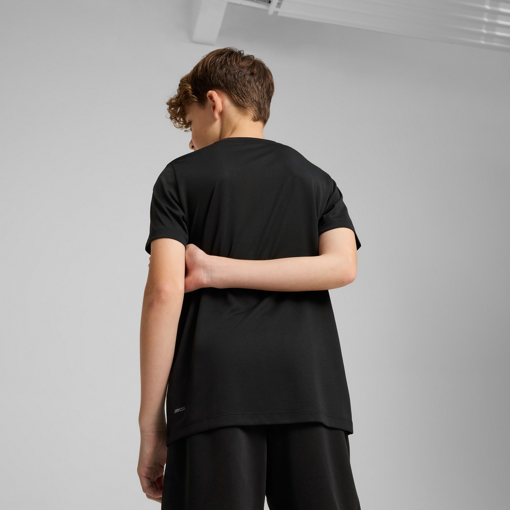 PUMA T-Shirt TAD ESS TEE B ergonomische Schnitte, kurze Ärmel, sportlicher Stil – Bild 2 von 5