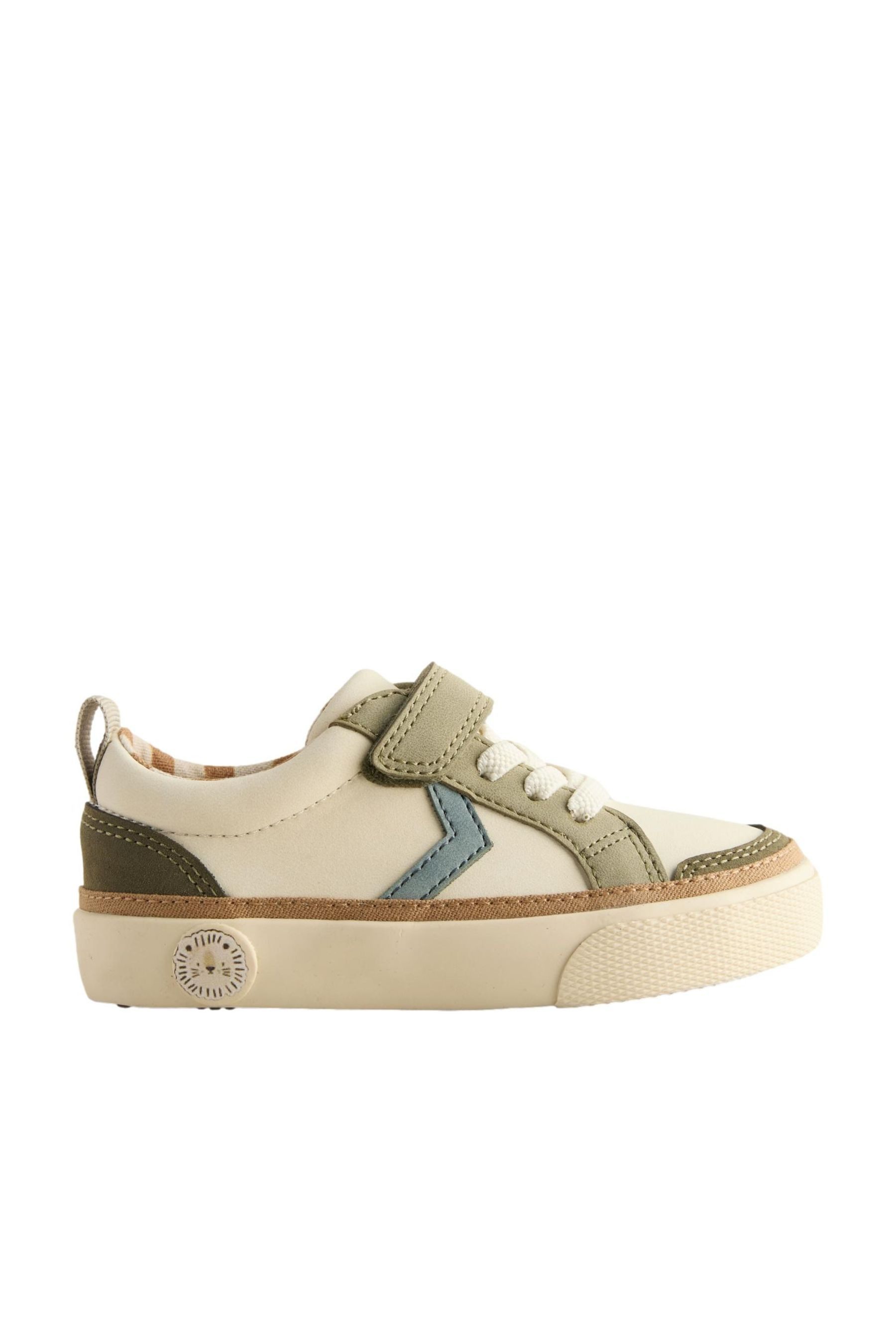 Next Chevron Klettverschluss-Sneaker, Standardgröße Sneaker (1-tlg) günstig online kaufen
