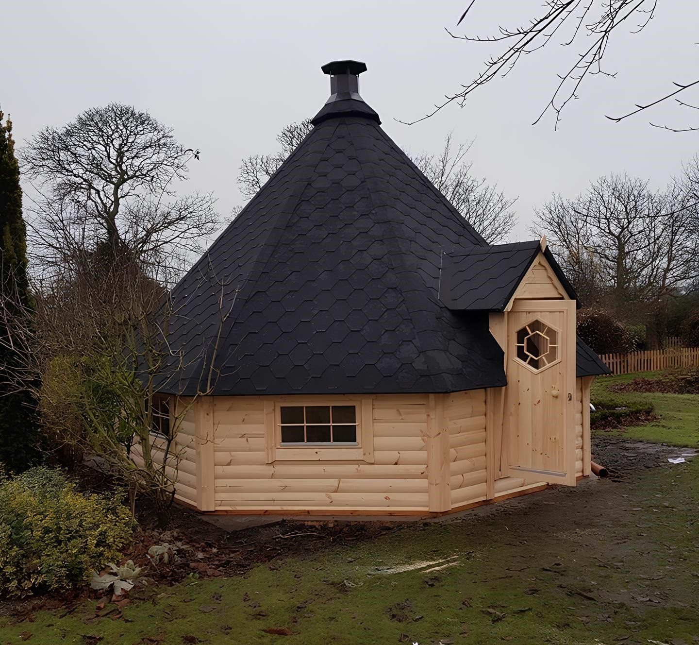 Xlmoebel Grillkota Finnische Grillhütte aus Holz für gemütliche Grillabende, (Grillhüette), Hergestellt in Europa