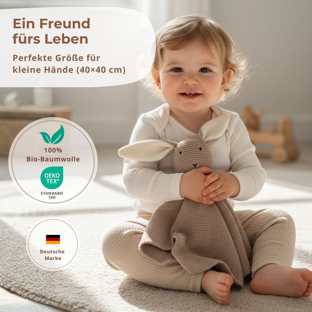 DIKOS Kuscheltuch SCHMUSE-Hase mit Söckchen 100% Bio-Baumwolle PREMIUM Geschenkset, (Strick-Set, Schnuffeltuch mit süßem Hasen - perfekt als erster Kuschelfreund), Geschenk zur Geburt, Babygeschenk, Erstausstattung Neugeborene