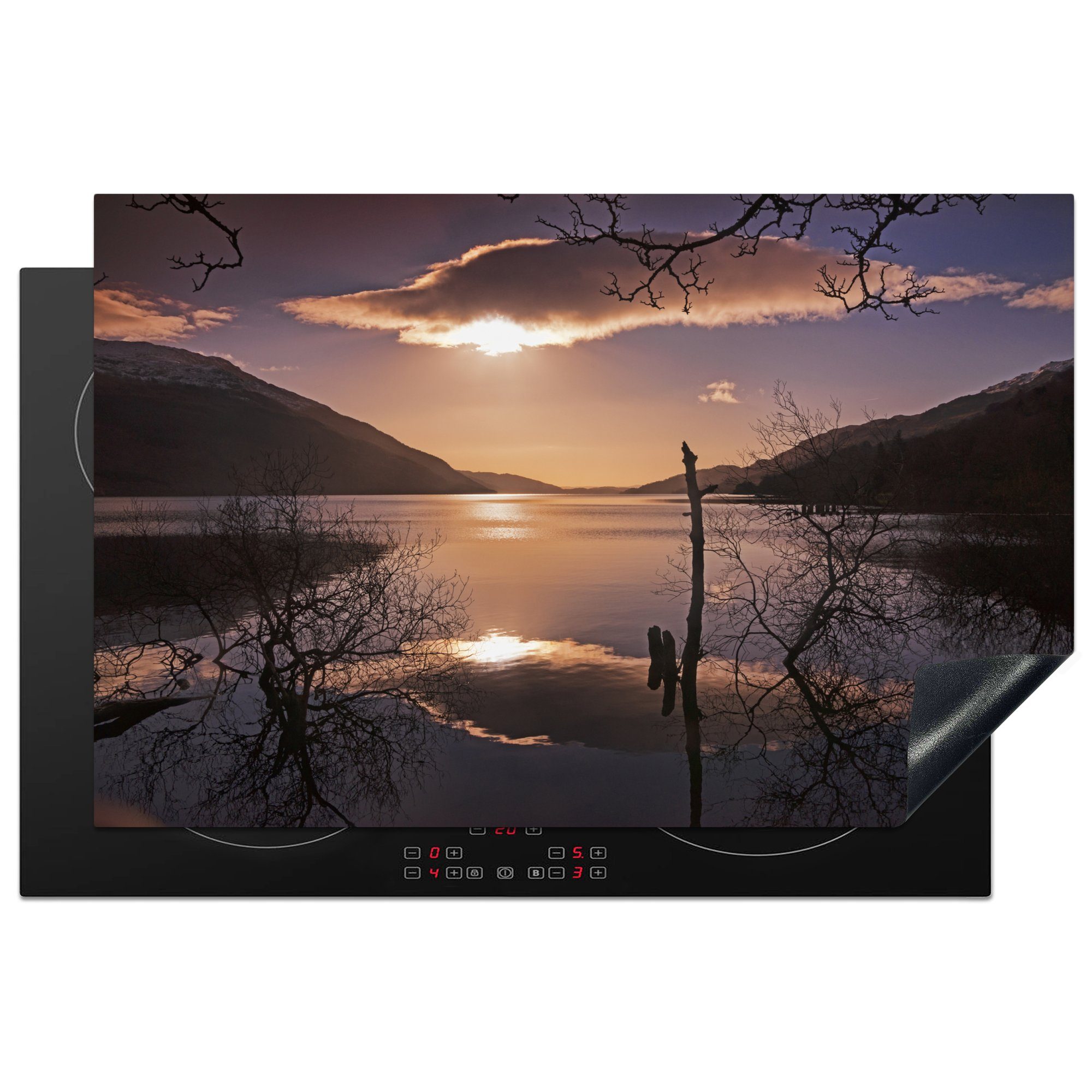 MuchoWow Herdblende-/Abdeckplatte Farbenfroher Sonnenaufgang über dem See Loch Lomond in Schottland, Vinyl, (1 tlg), 81x52 cm, Induktionskochfeld Schutz für die küche, Ceranfeldabdeckung