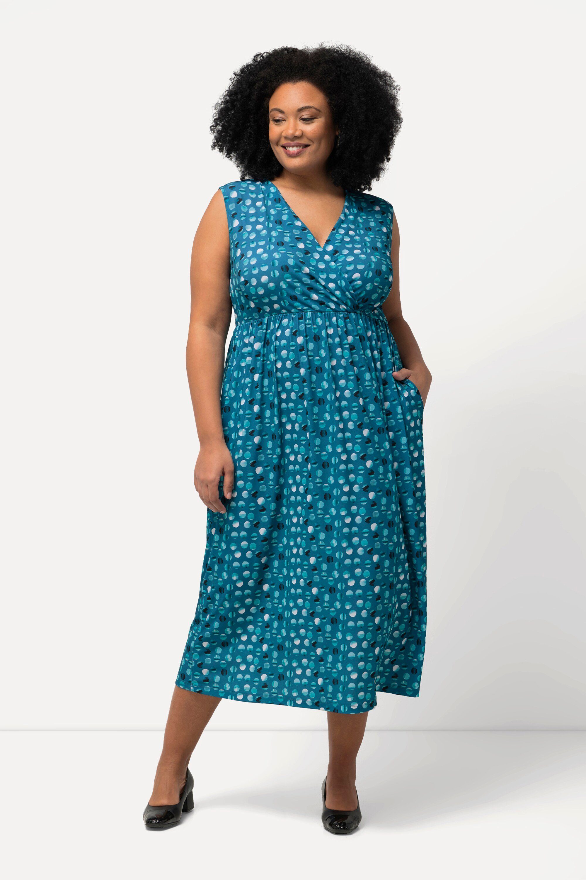 Ulla Popken Maxikleid Jerseykleid Punkte A-Linie V-Ausschnitt ärmellos