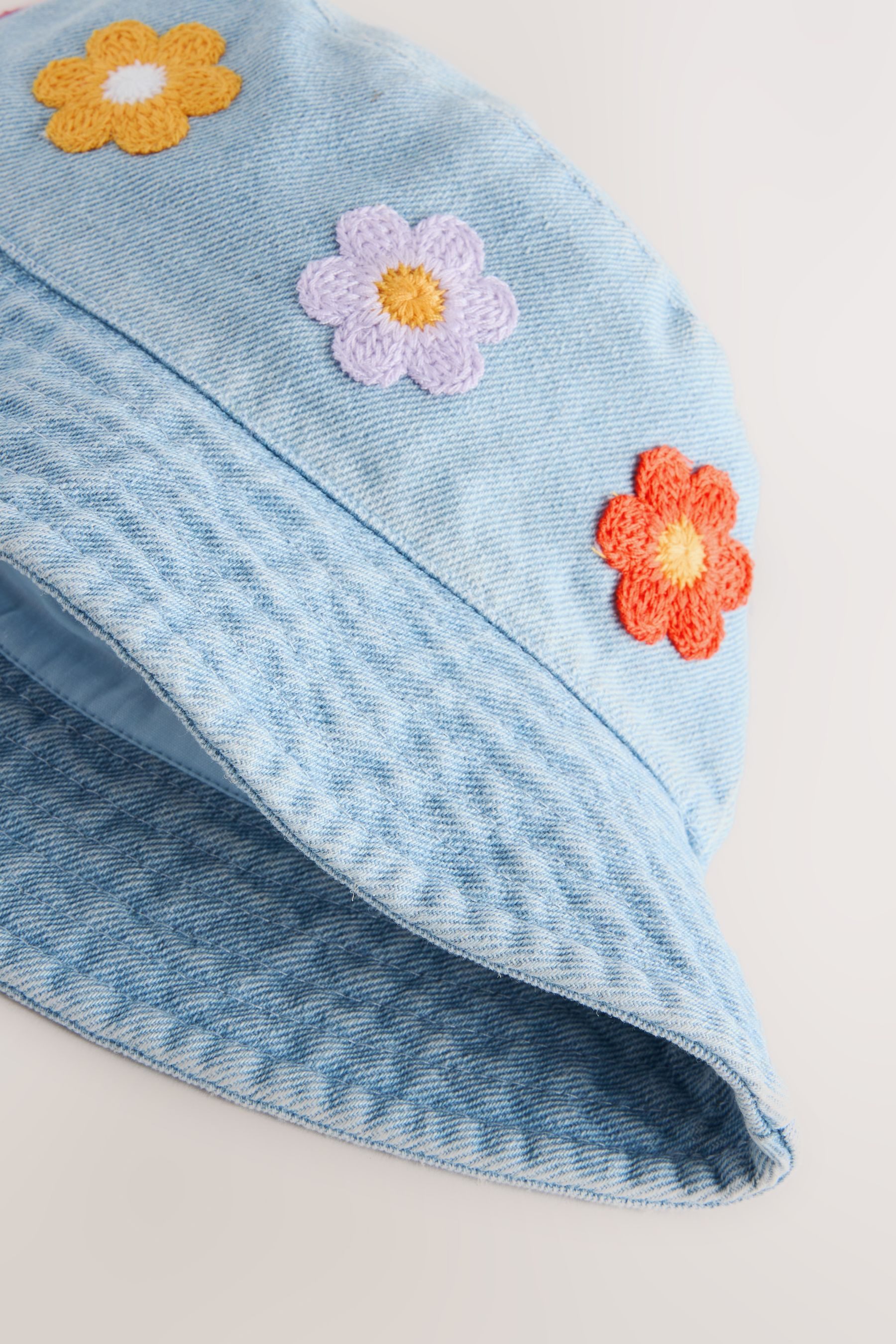 Next Fischerhut Anglerhut mit Häkelei und Blume (1-St)