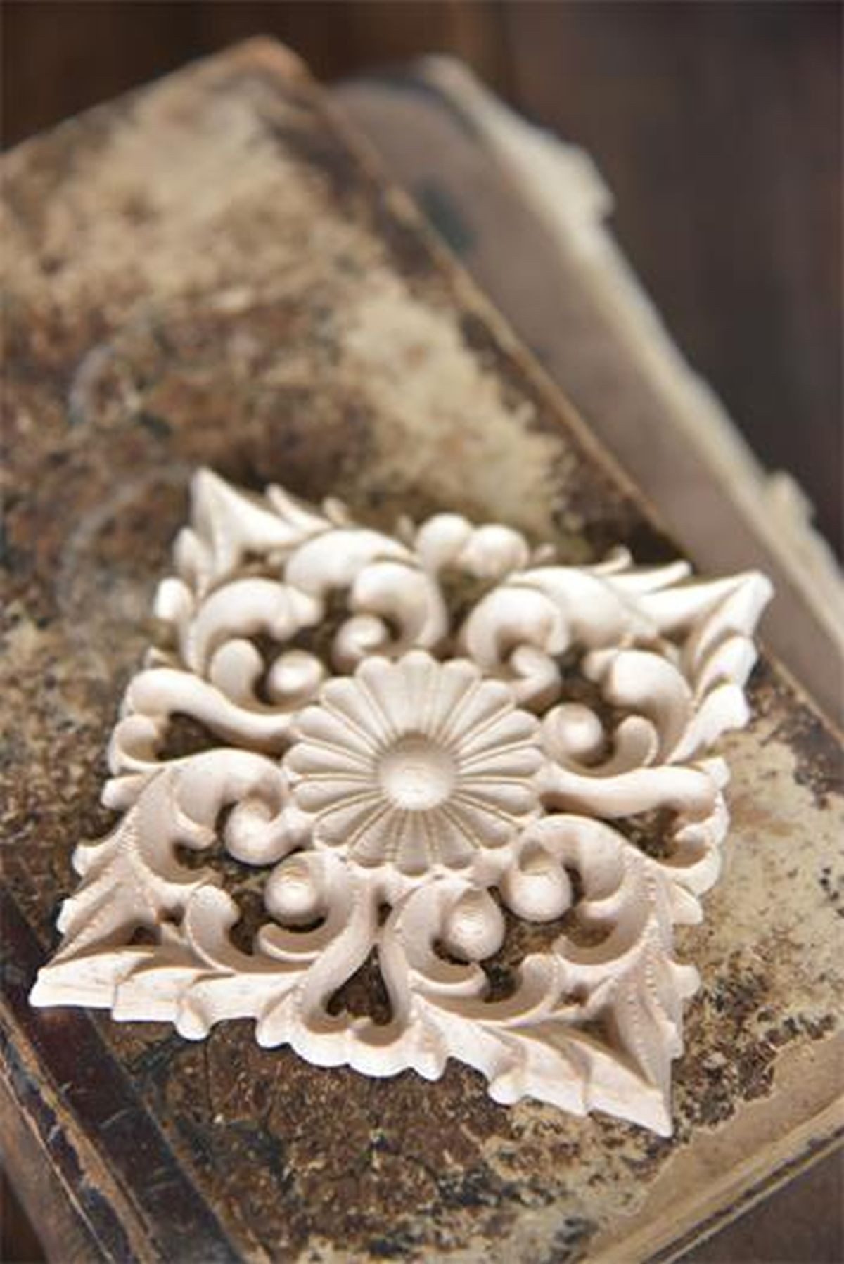 Vintage Paint Ornament Vintage Paint Holz Ornament