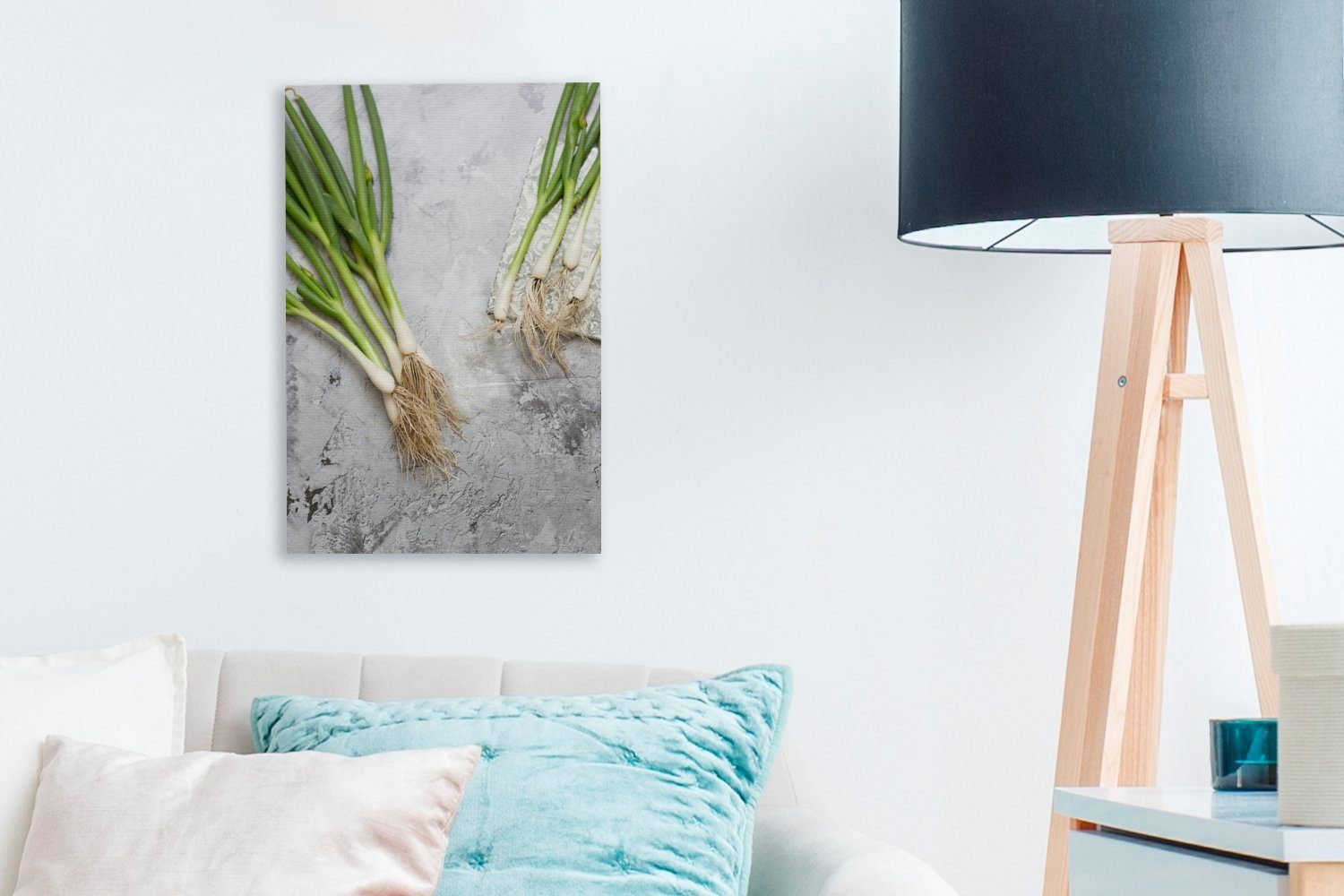 OneMillionCanvasses® Leinwandbild Eine Frühlingszwiebel fertig bespannt St), (1 grauem cm 20x30 Gemälde, auf Zackenaufhänger, inkl. Leinwandbild Hintergrund