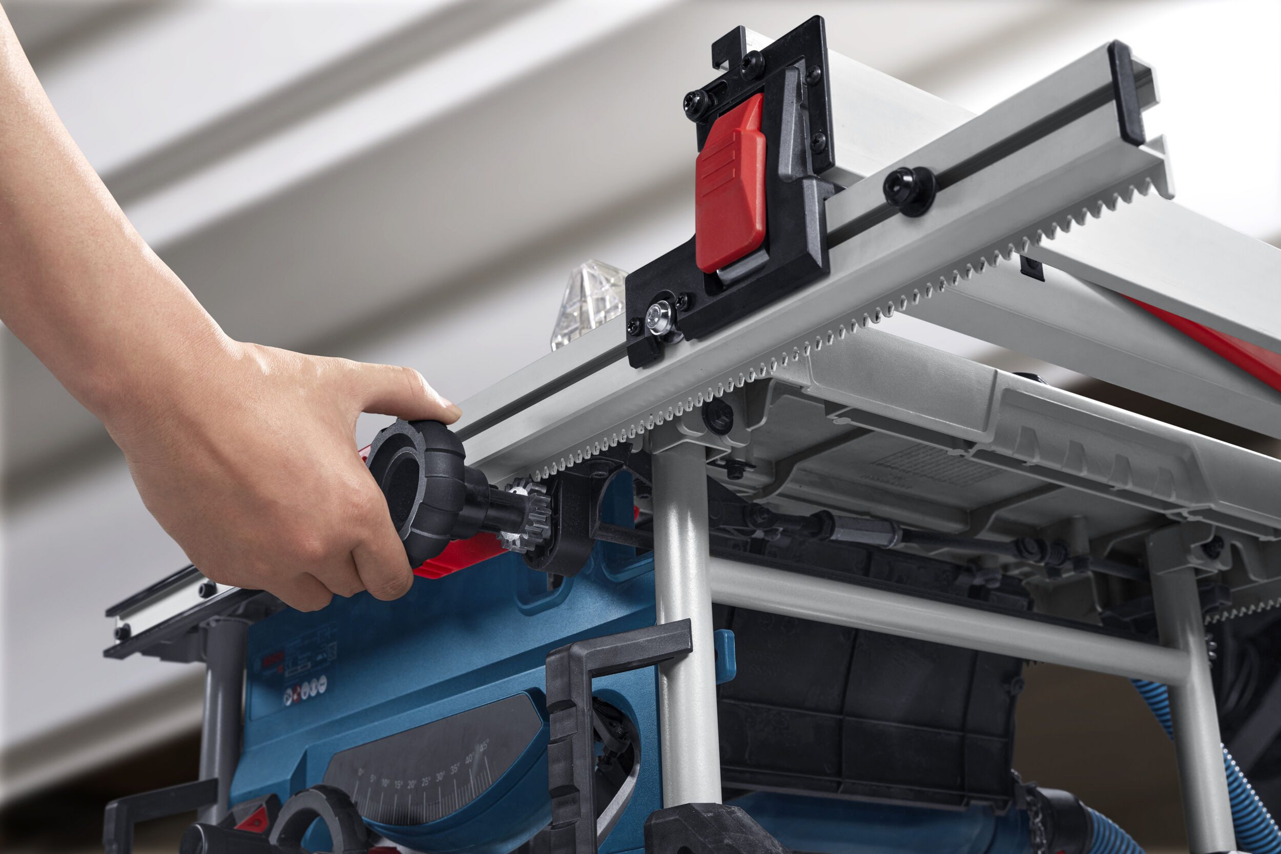 BOSCH Tischkreissäge GTS 70-216, Tischsäge - im Karton
