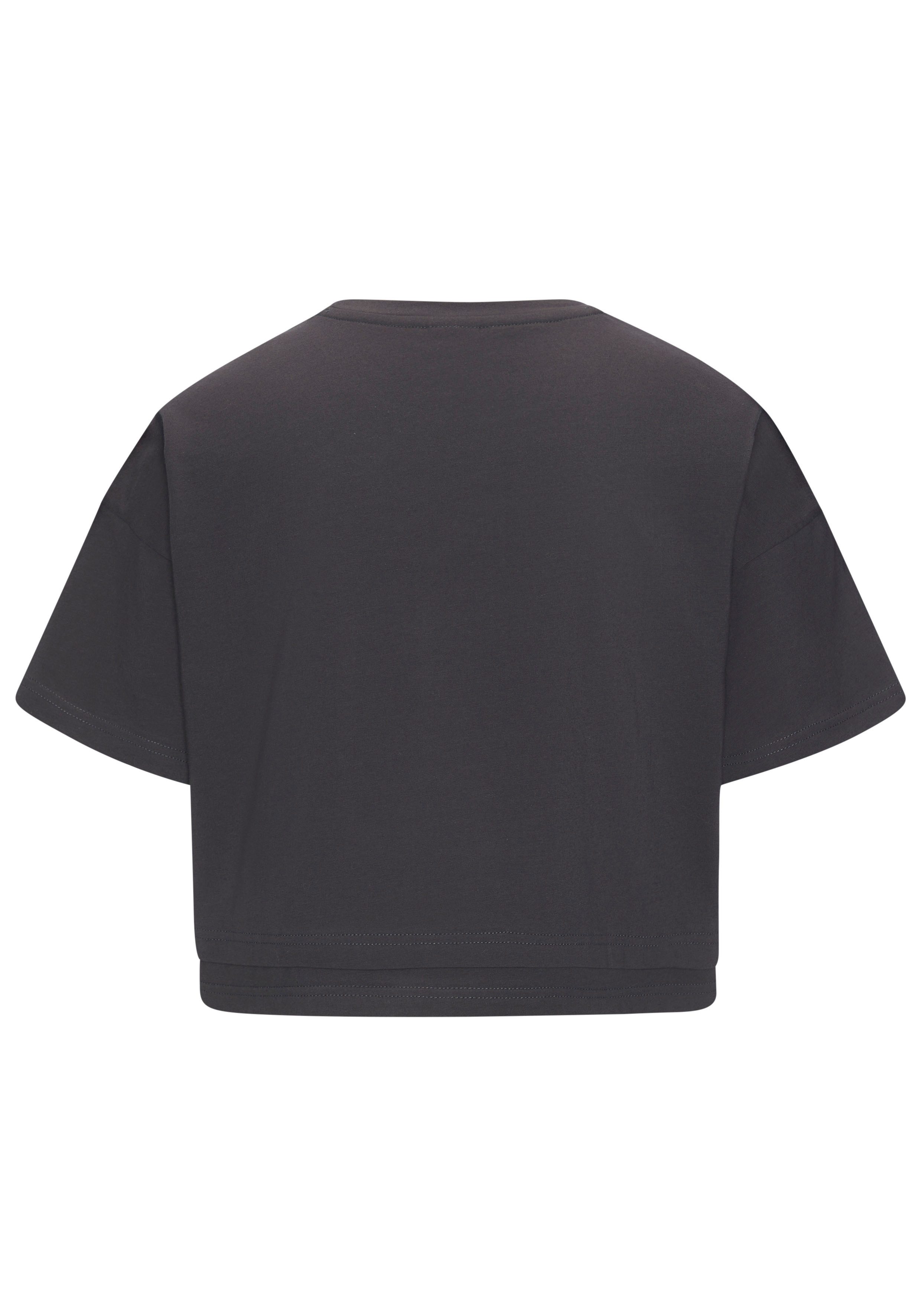 LASCANA Kurzarmshirt T-Shirt, weite Form mit Lagen-Look – Bild 4 von 5