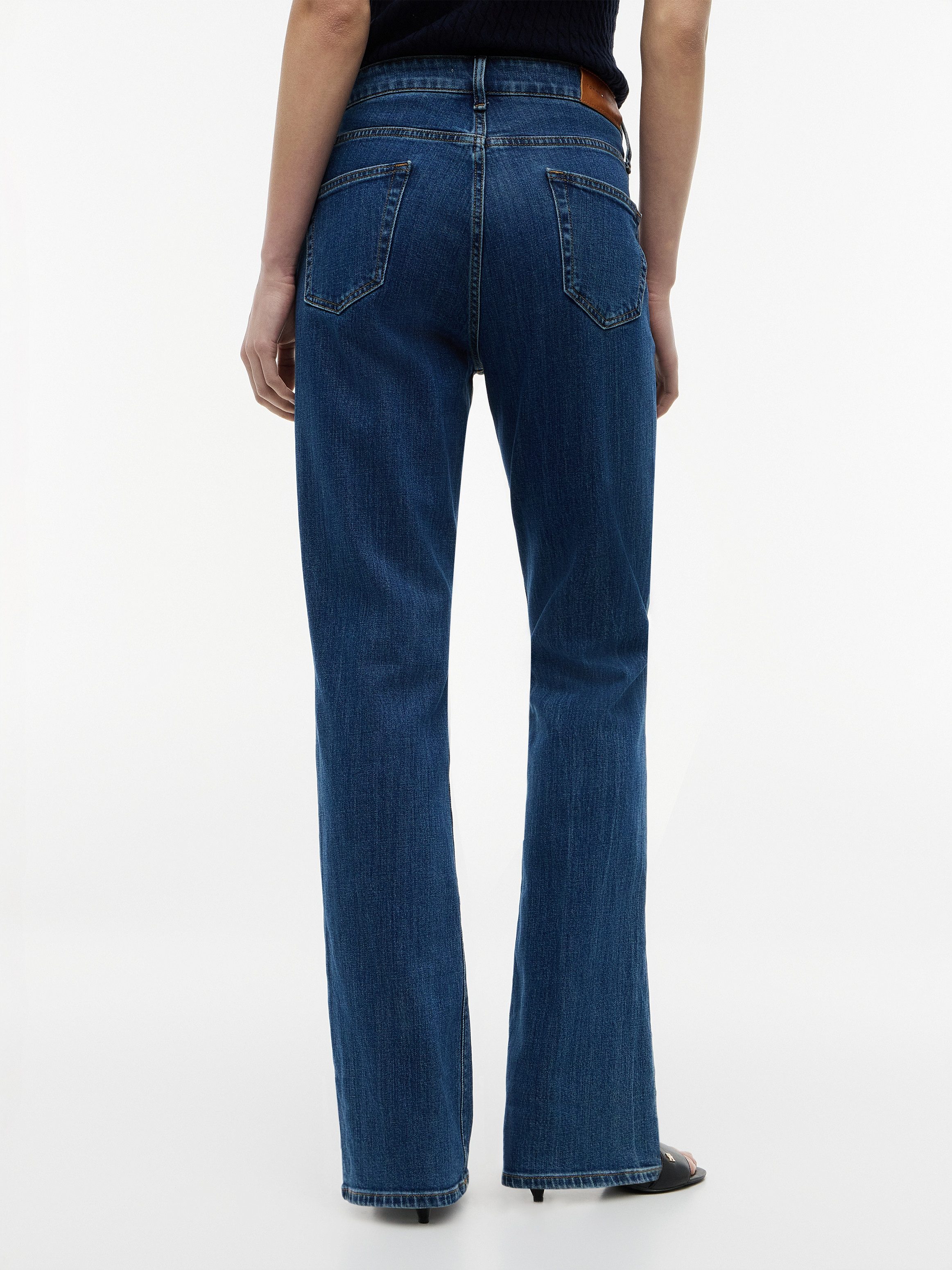 Tommy Hilfiger Bootcut-Jeans BOOTCUT RIAN RW Baumwollmischung, Stretch, ausgestellte Beinform
