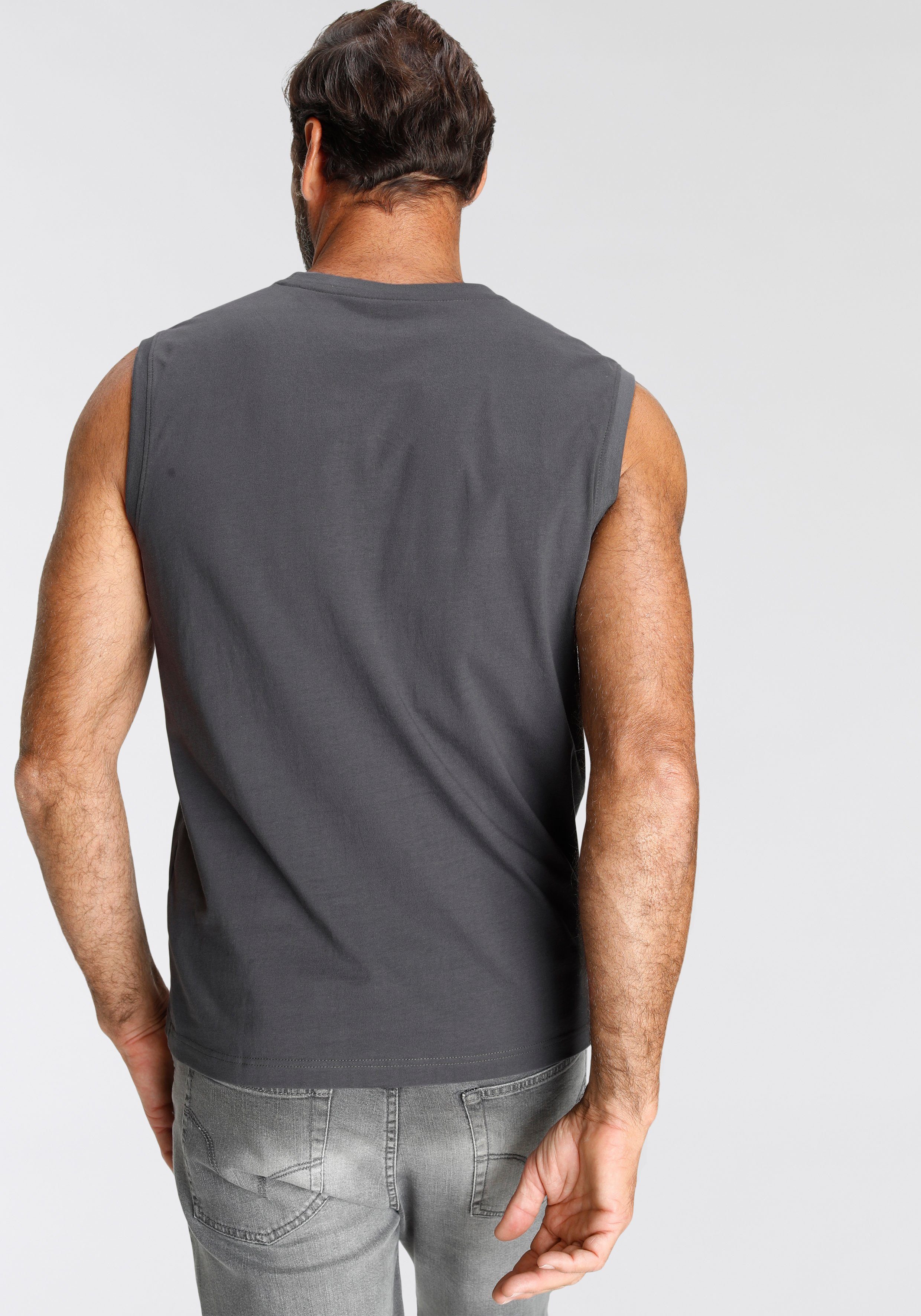 Man's World Muscleshirt ohne Ärmel, bedruckt, Rundhalsausschnitt, aus Baumwolle – Bild 3 von 5