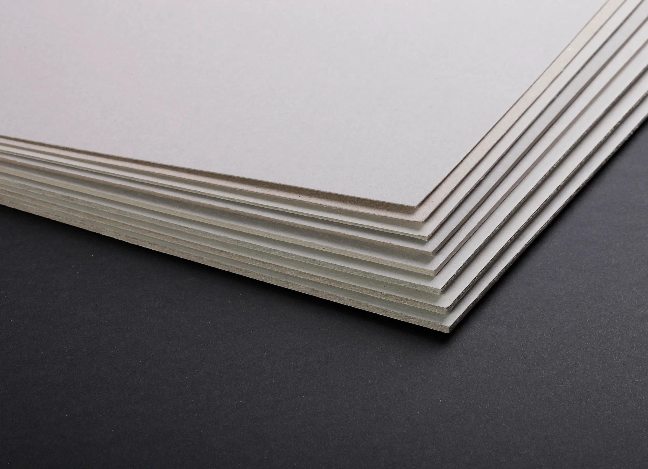 CLAIREFONTAINE Geschenkpapier Graupappe 0,7mm 420g 60x80 20 Bogen - Grau 93978C, Karton