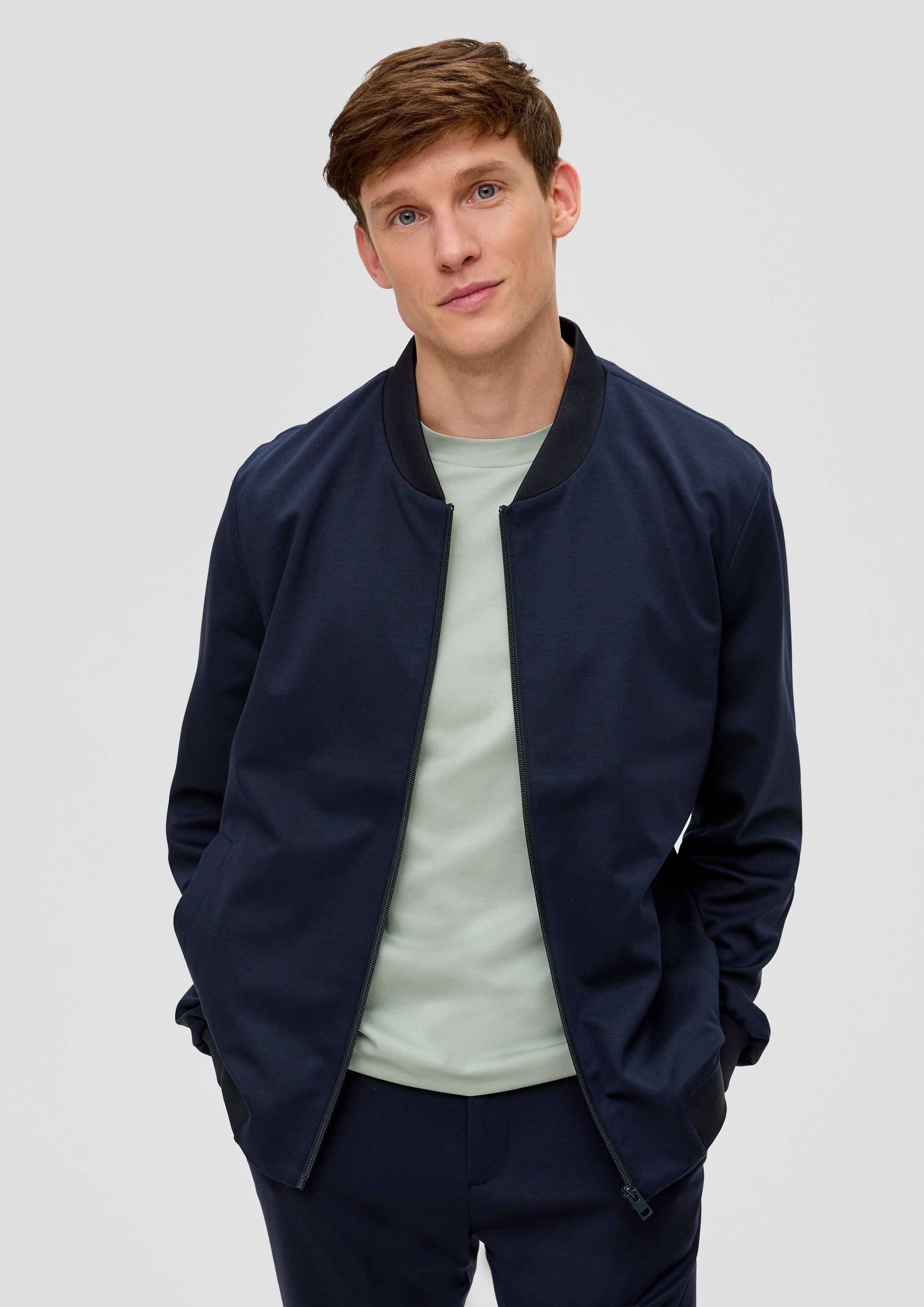 s.Oliver Funktionsjacke Indoor-Jacke S.OPILOT s.O JOGG: Bomberjacke aus Stretch-Jersey