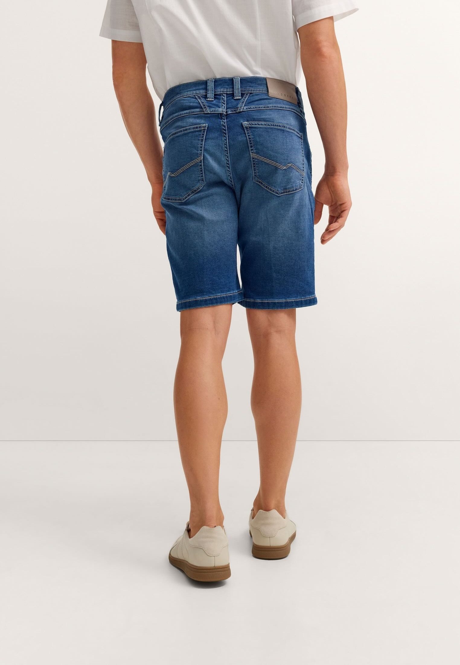 bugatti Bermudas DynamicSeries mit Stretch-Funktion