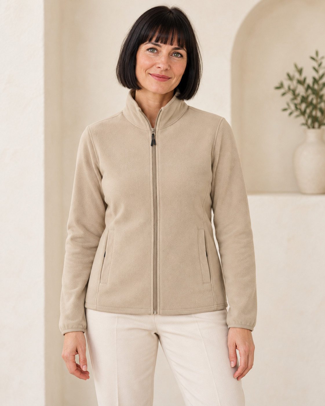 Sitztgut Fleecejacke für Damen, tailliert, mit Stehkragen (1-St)