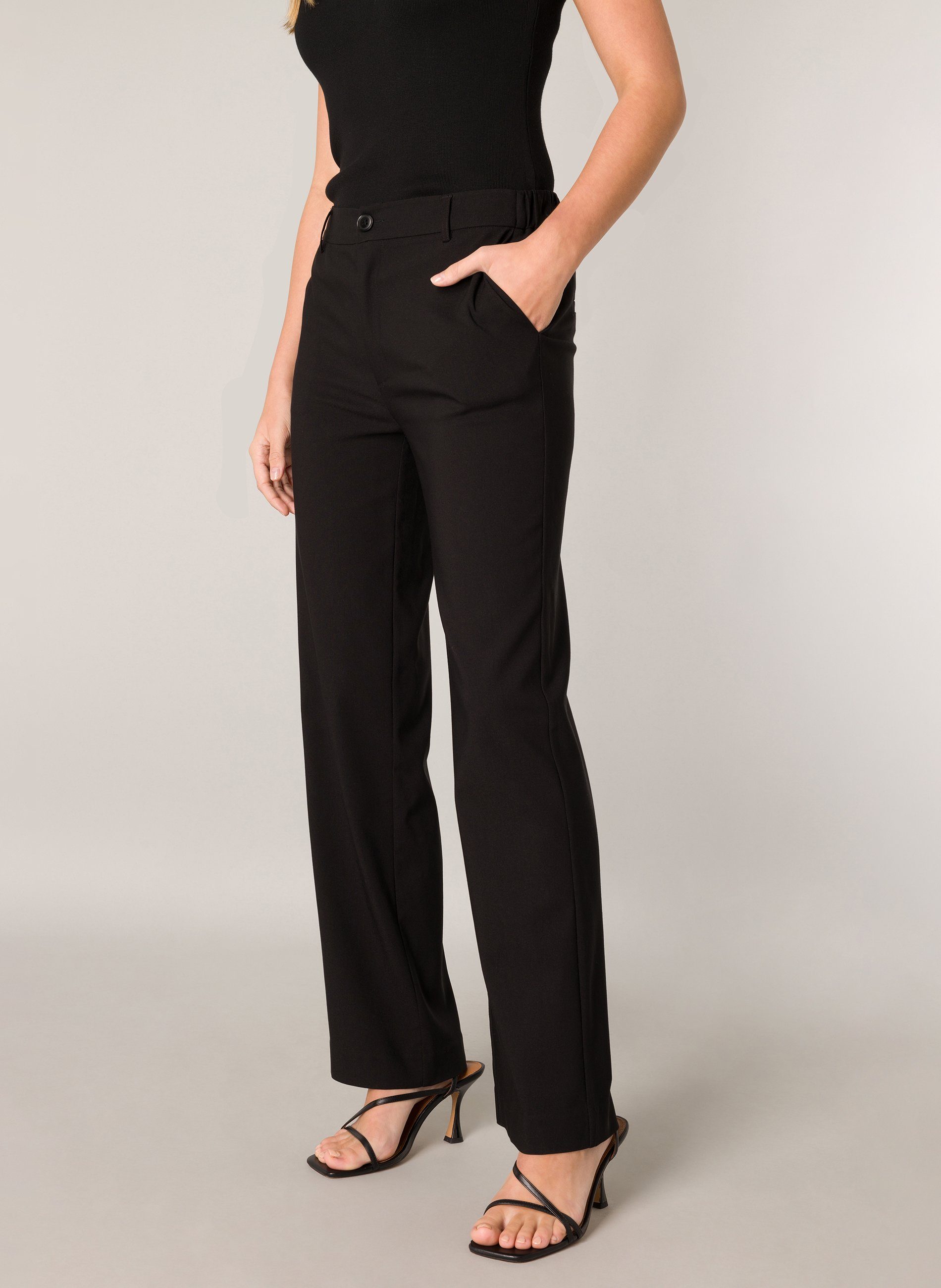 Base Level Stoffhose mit Schlag und günstig online kaufen