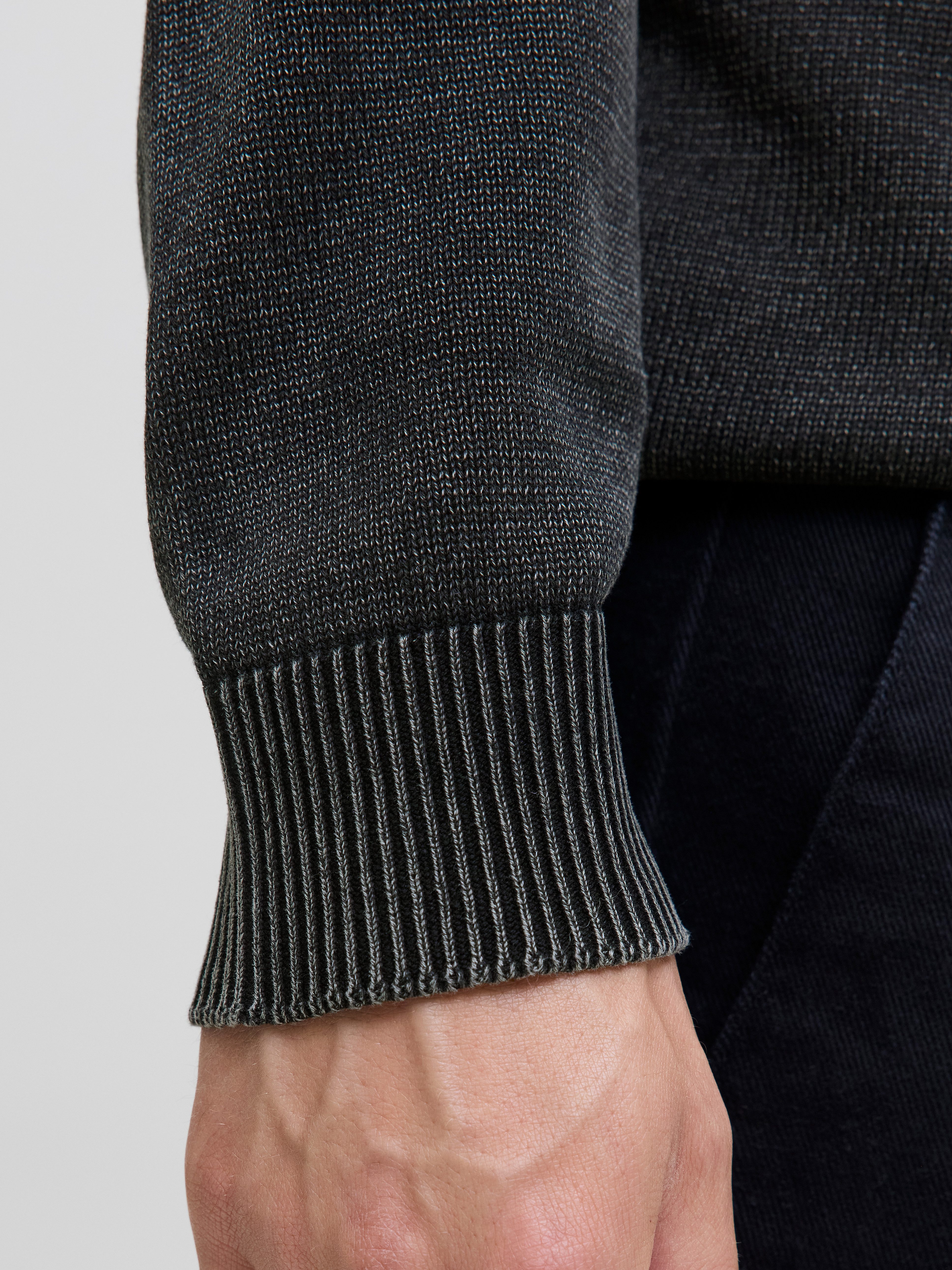 Jack & Jones Rundhalspullover JJECHARGE FADED KNIT CREW NECK NOOS