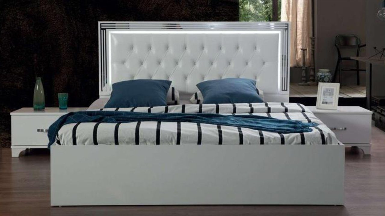 2x Bett Nachttische Schlafzimmer-Set JVmoebel Europe Komplettes Schlafzimmer In + Kleiderschrank Made Set 5tlg,