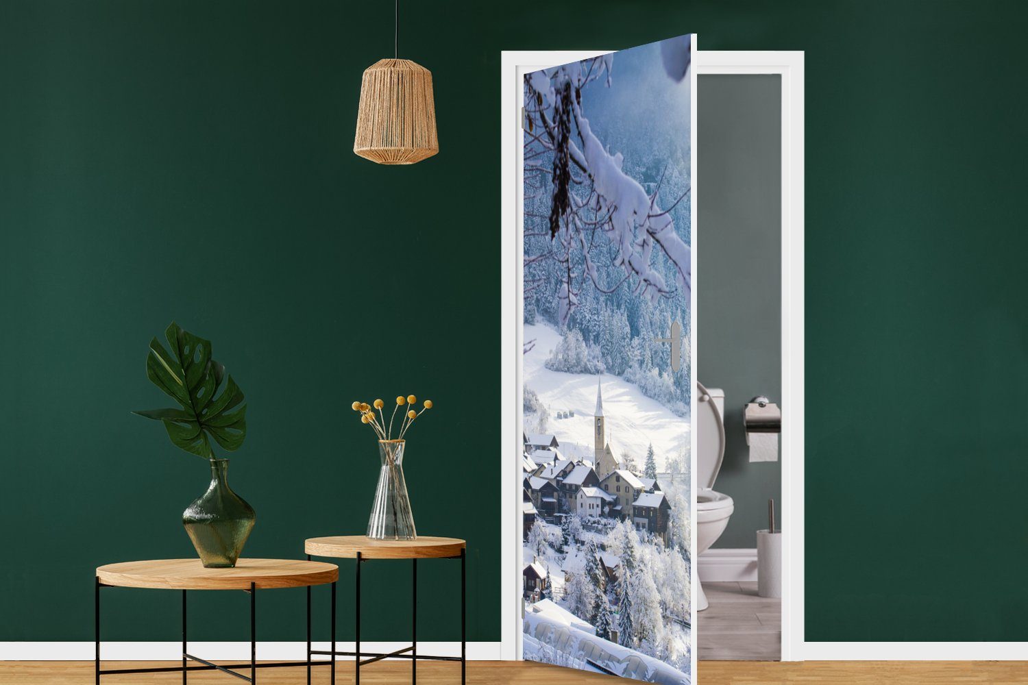 Fototapete Matt, cm - Türtapete Tür, für (1 Dorf, Türaufkleber, Schnee bedruckt, - St), Alpen 75x205 MuchoWow