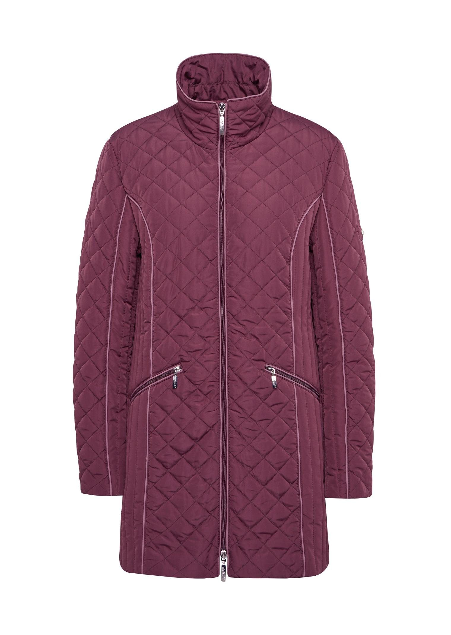 Steppjacke Kurzgröße: Longsteppjacke mit Kontrastpaspeln