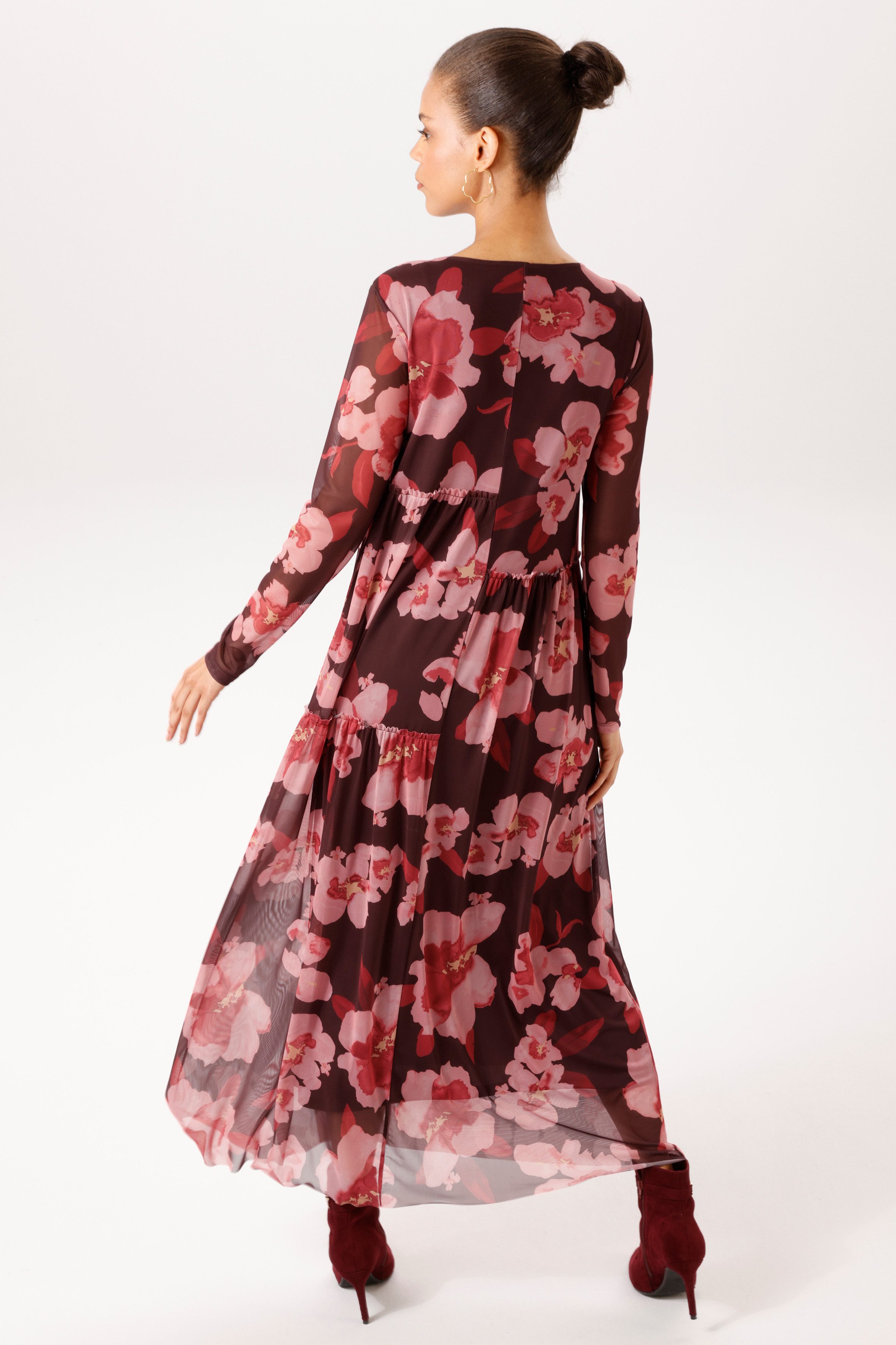 Aniston CASUAL Maxikleid mit dekorativen, großflächigen Blüten bedruckt - NEUE KOLLEKTION