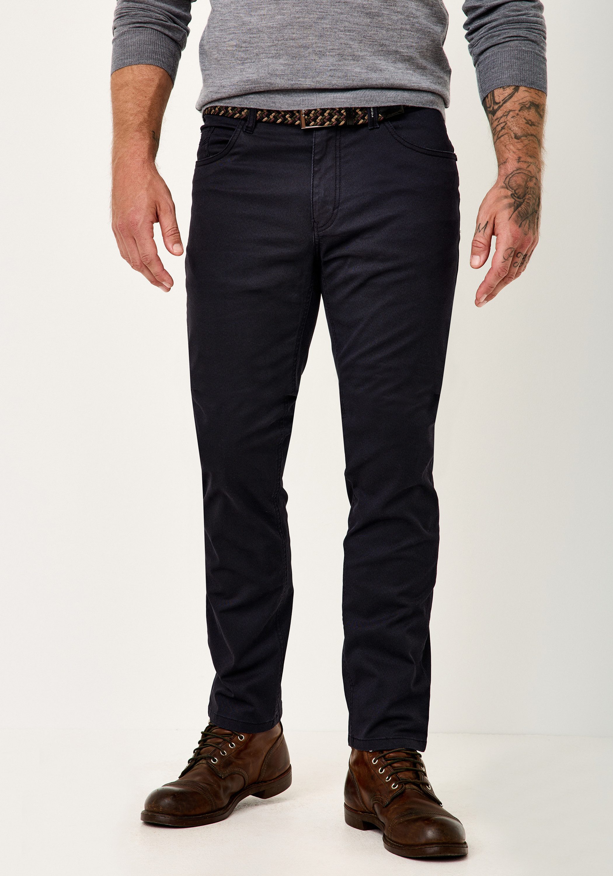 Redpoint Stoffhose MONTREAL Straight Fit Hose mit Dehnbund und dezentem Motiv